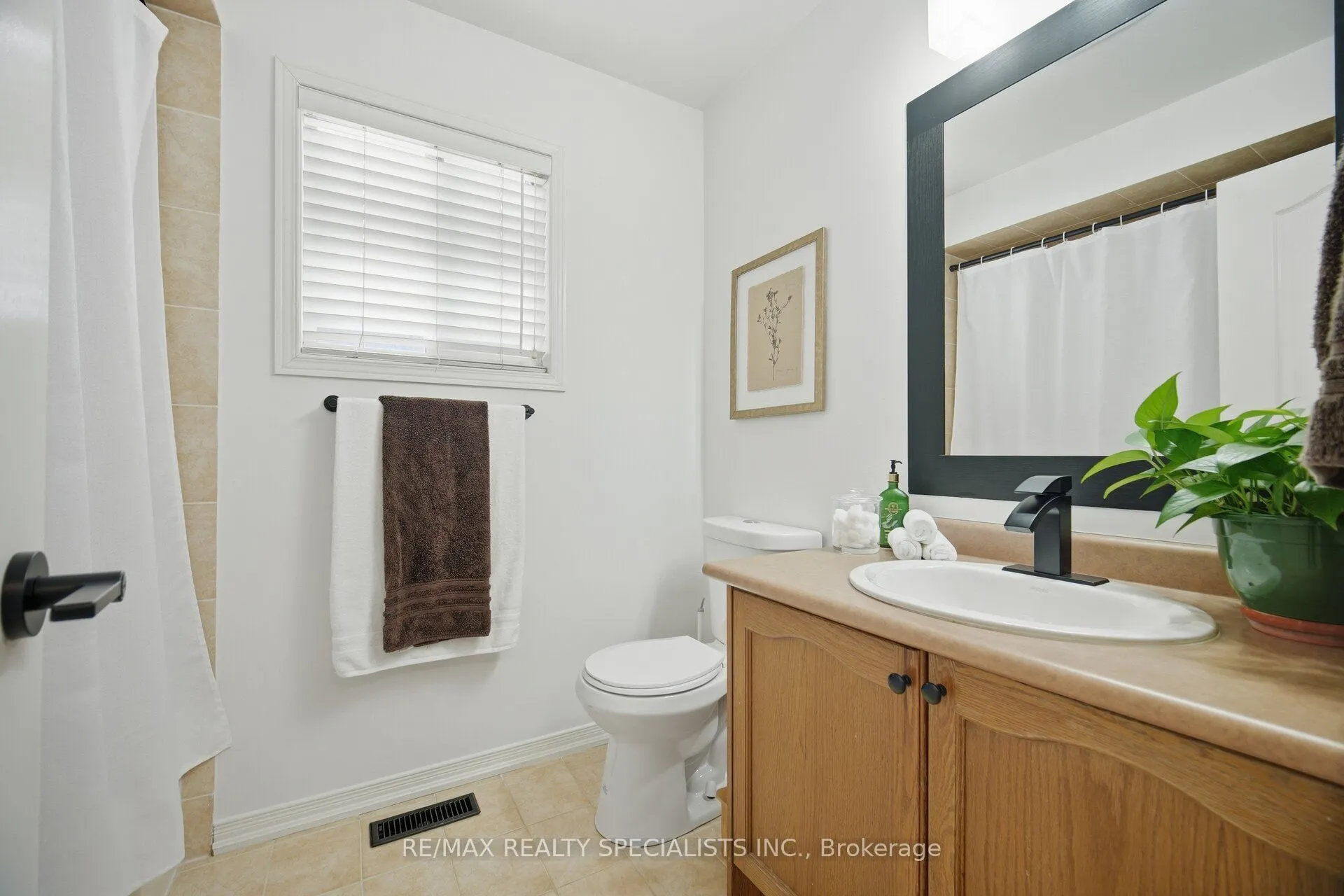30 Passfield Trail