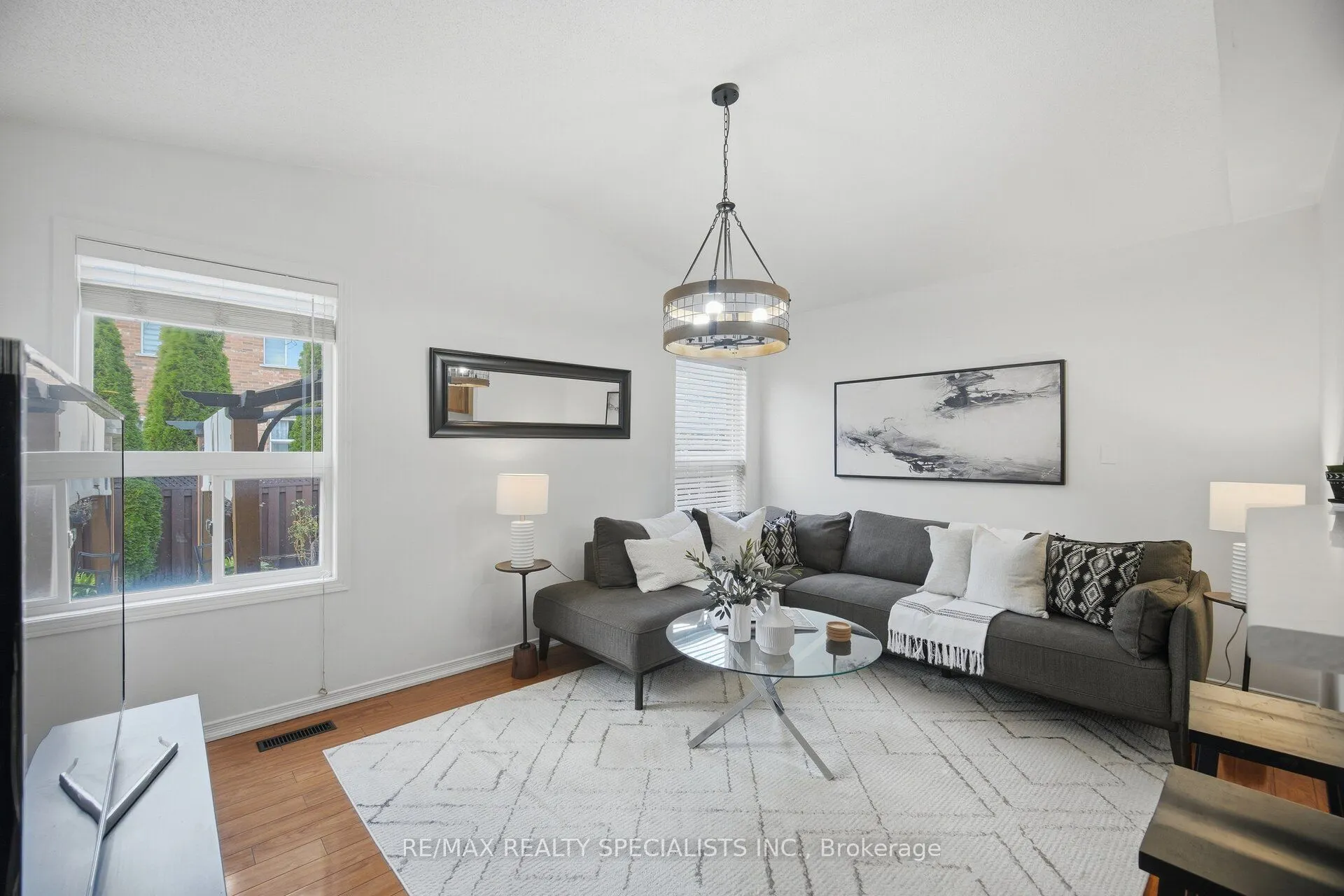 30 Passfield Trail