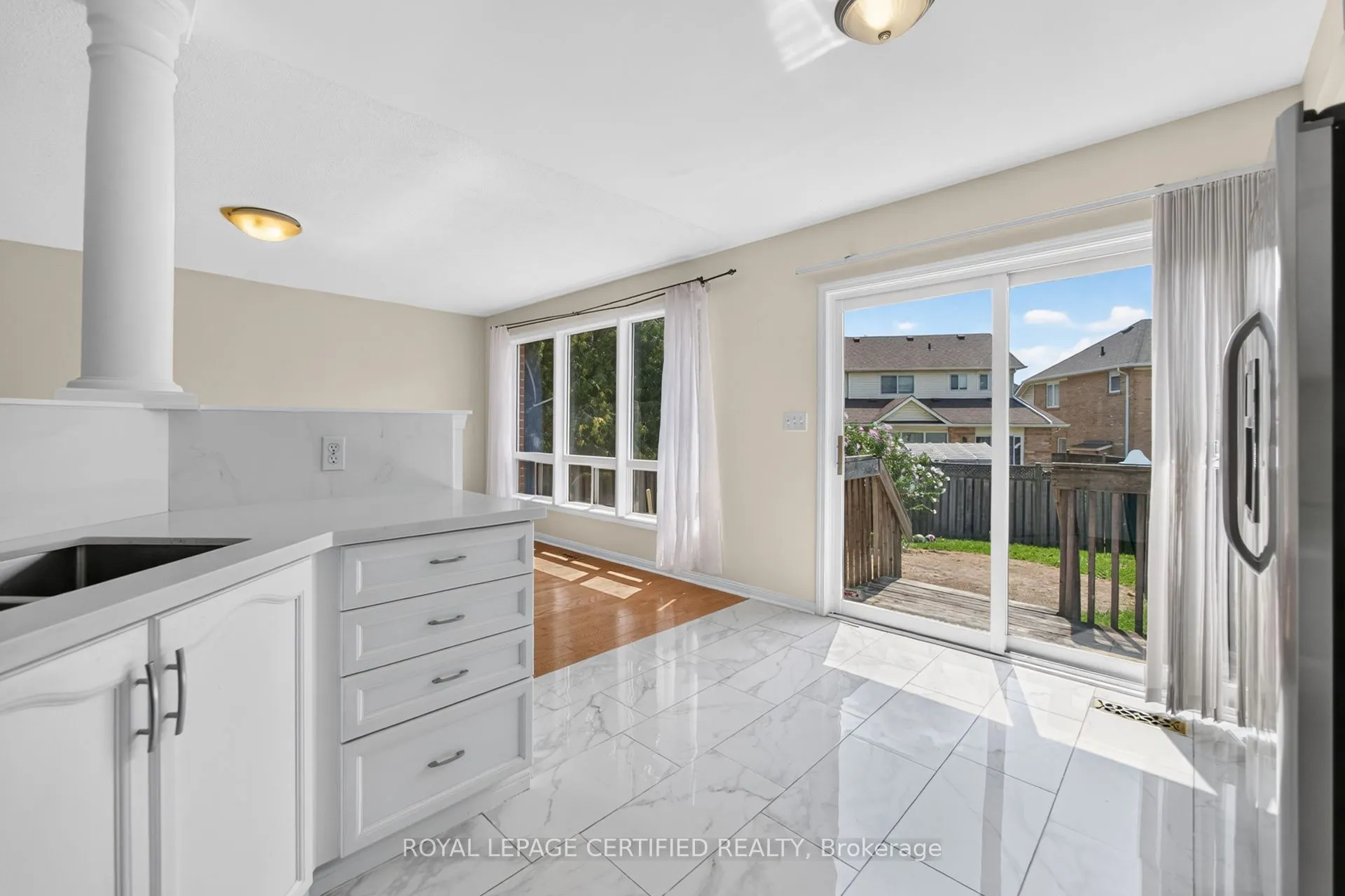 464 Collis Court