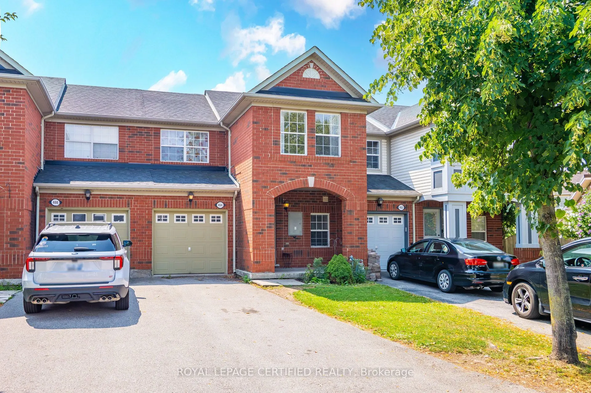 464 Collis Court