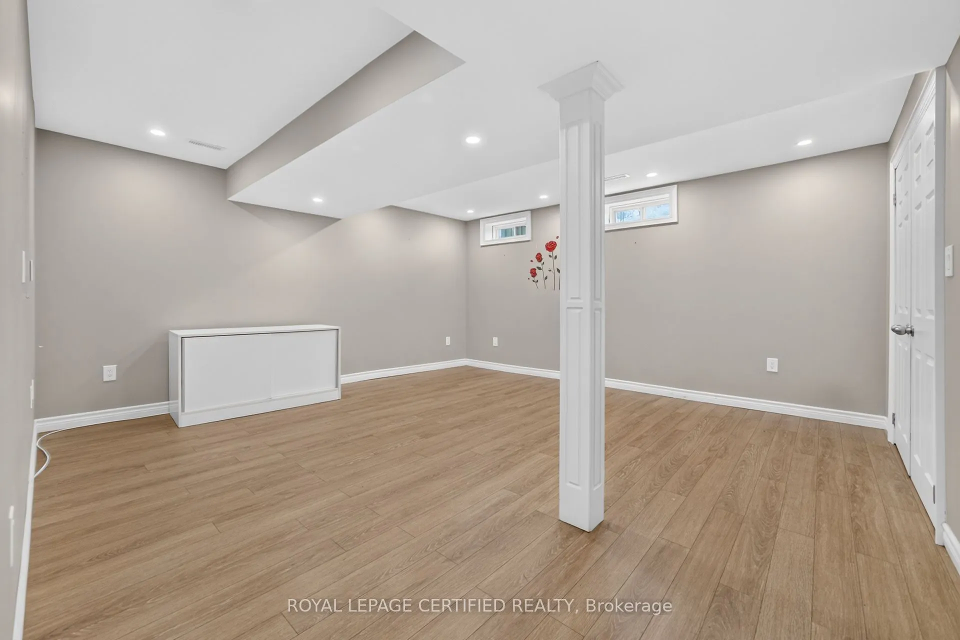 464 Collis Court