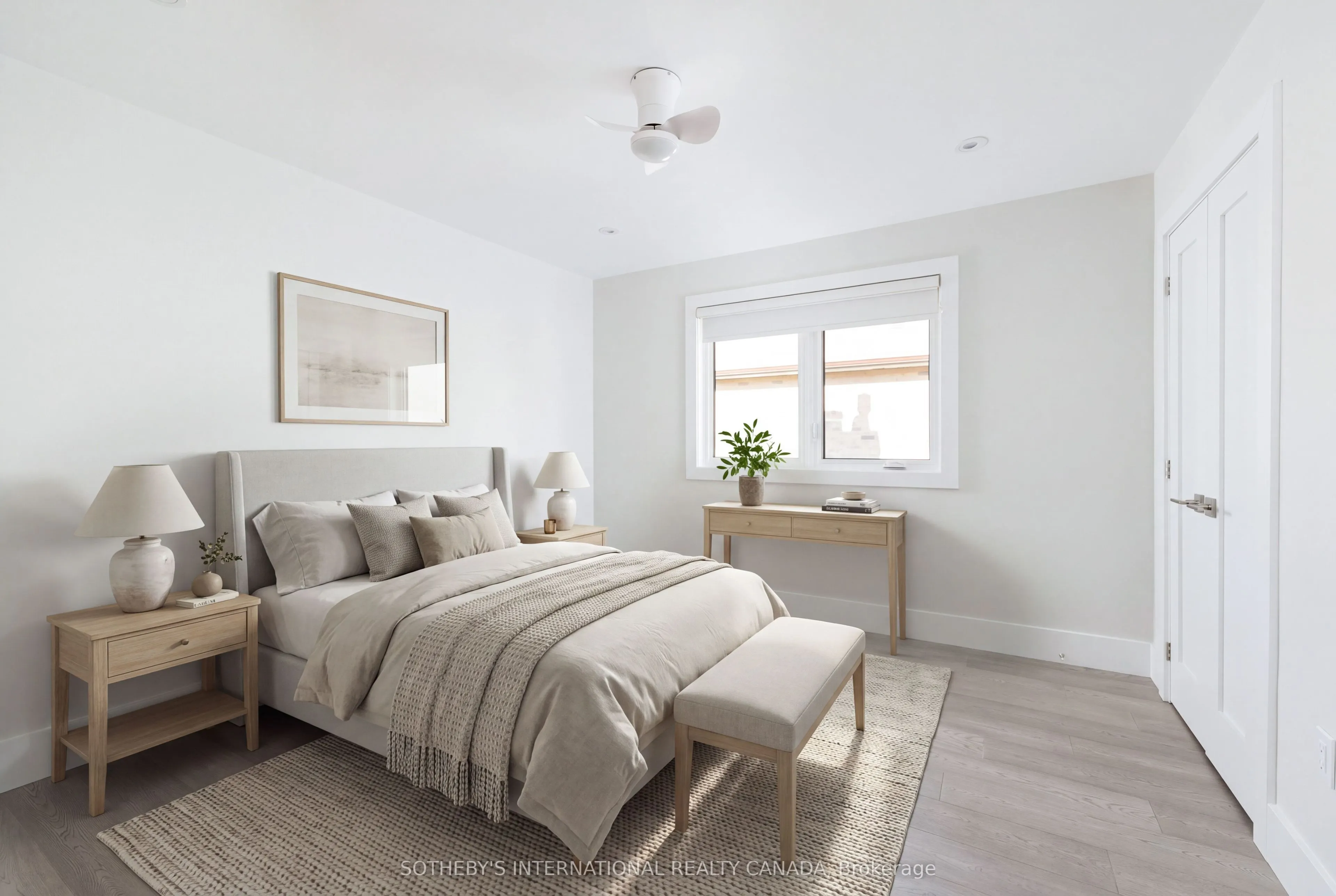 1816 Paddock Crescent
