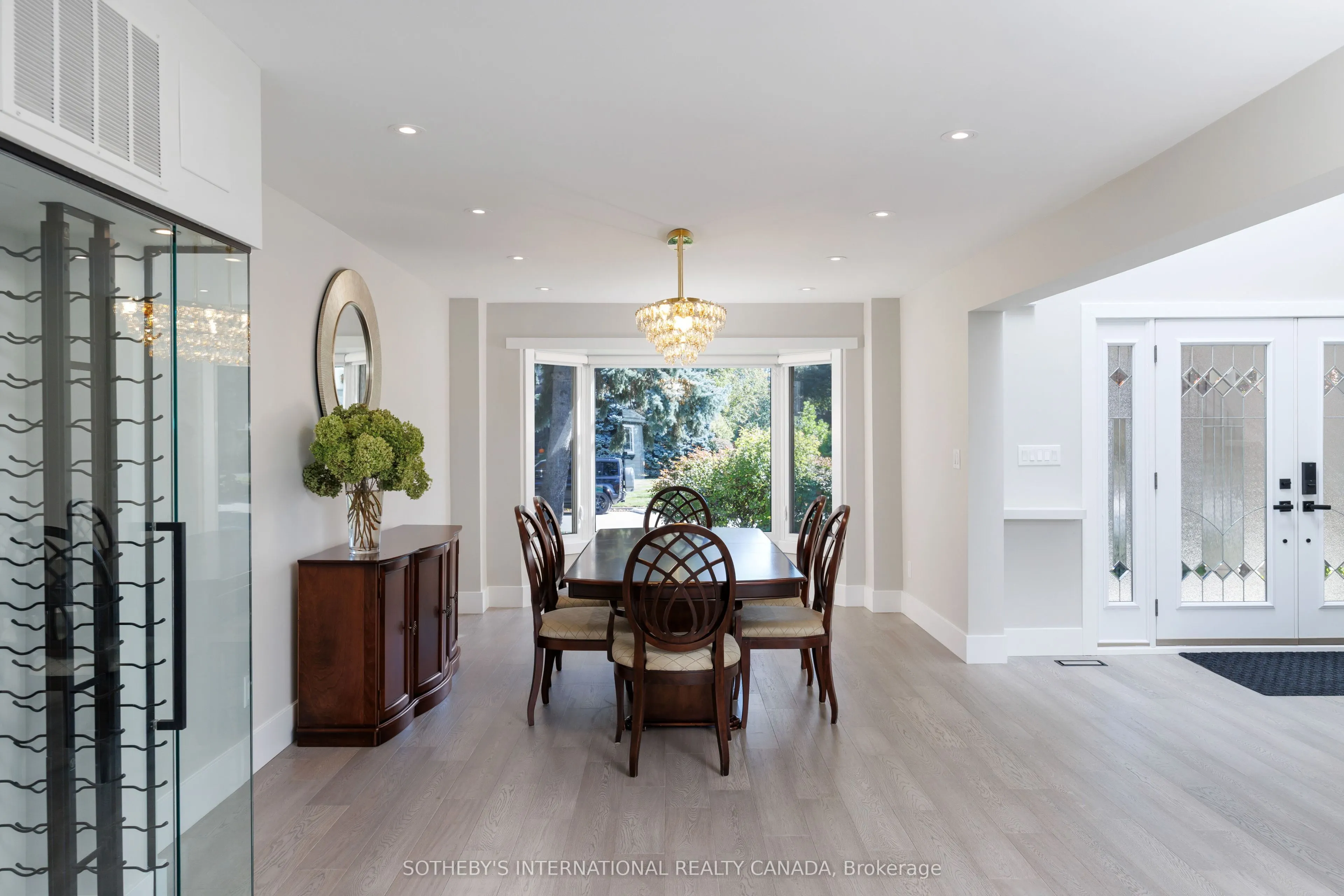 1816 Paddock Crescent