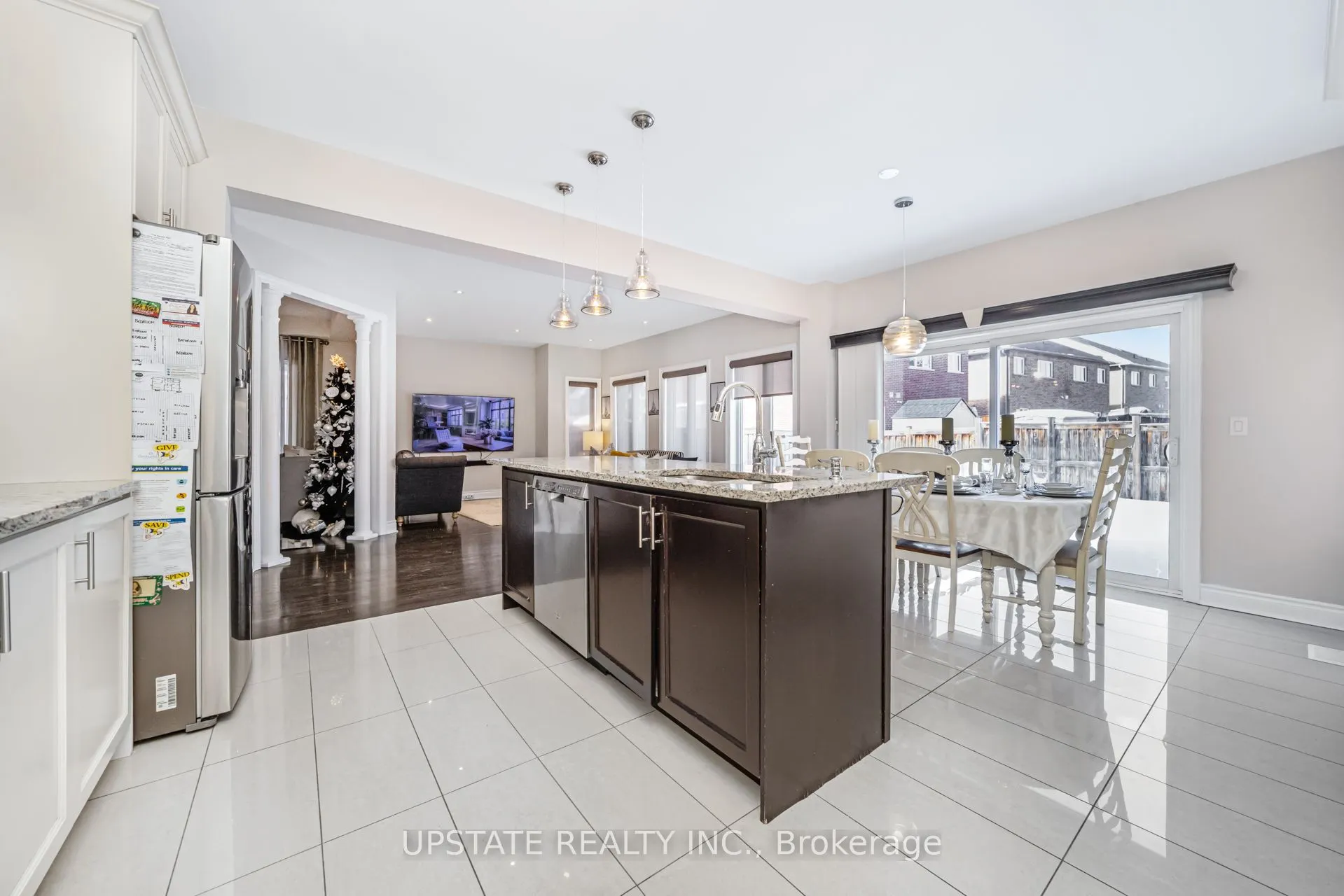 5 Dillon Drive