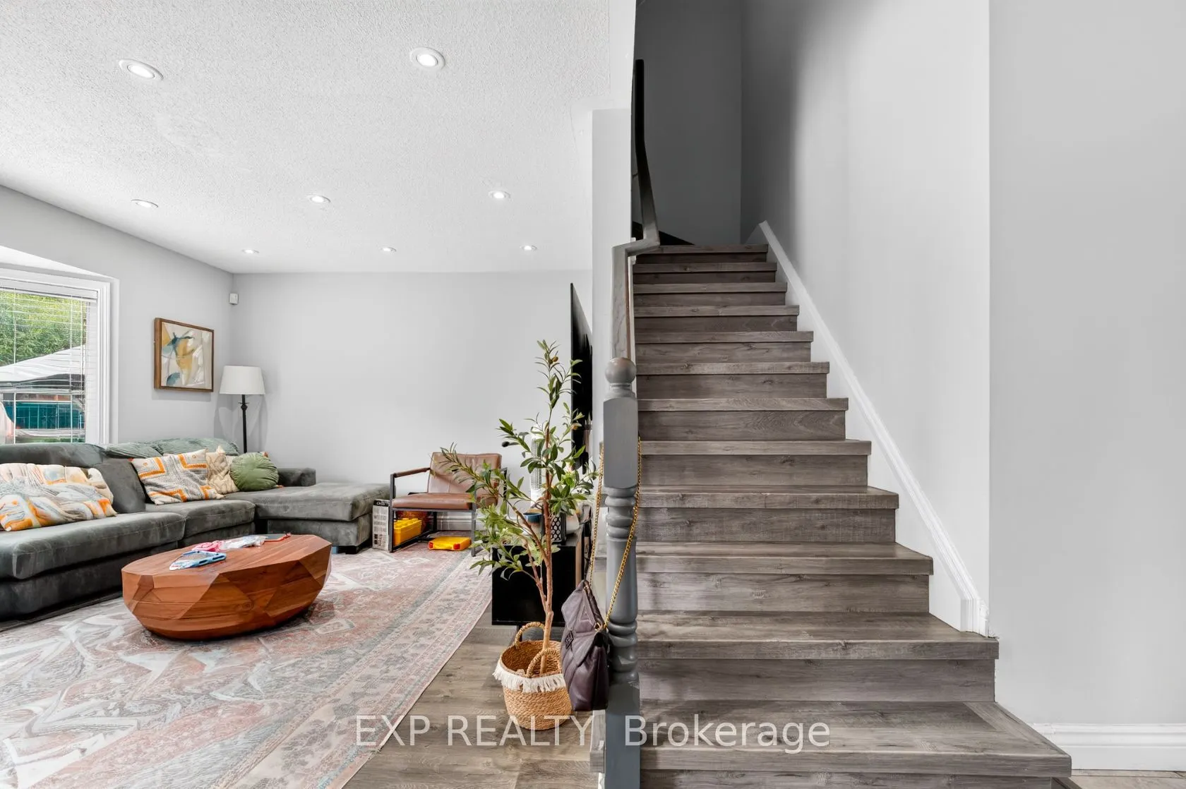 1008 Cooper Avenue