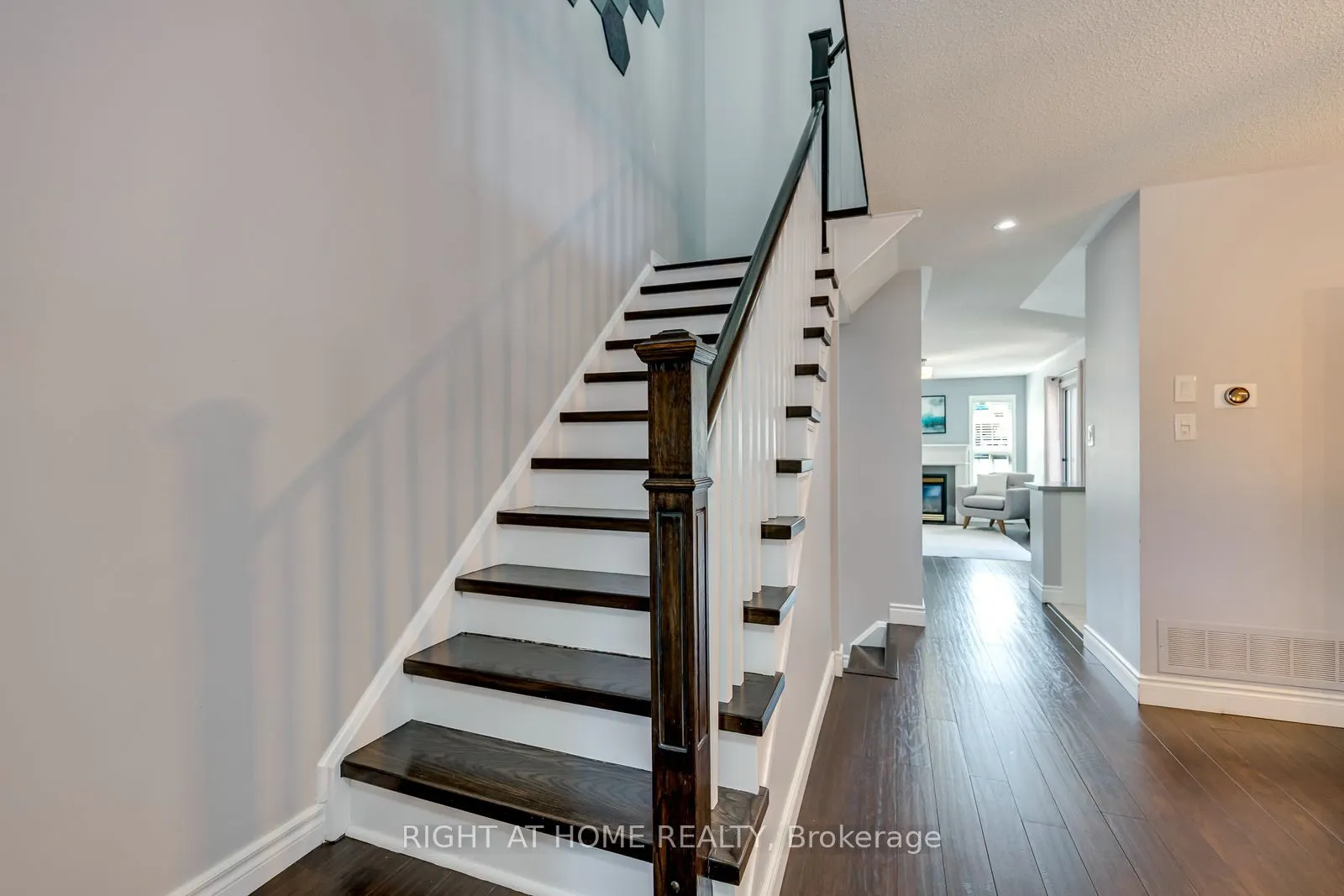 2416 Lazio Lane