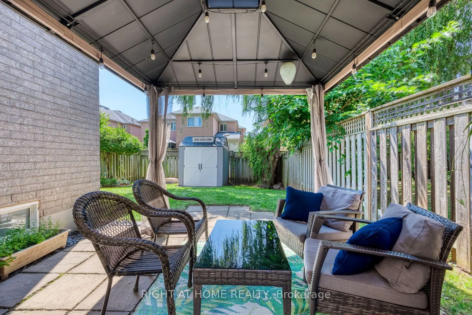 2416 Lazio Lane