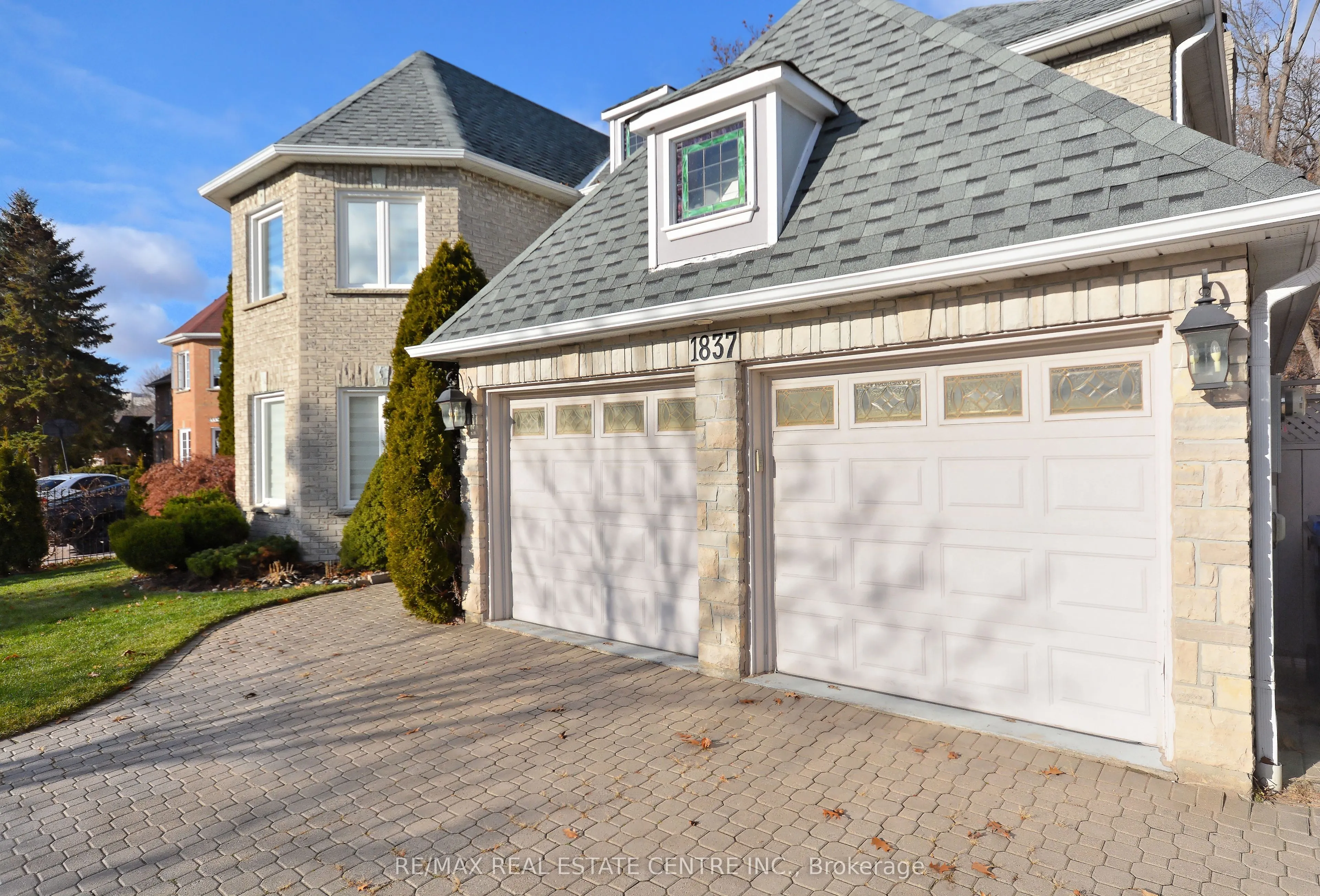 1837 Sevenoaks Drive
