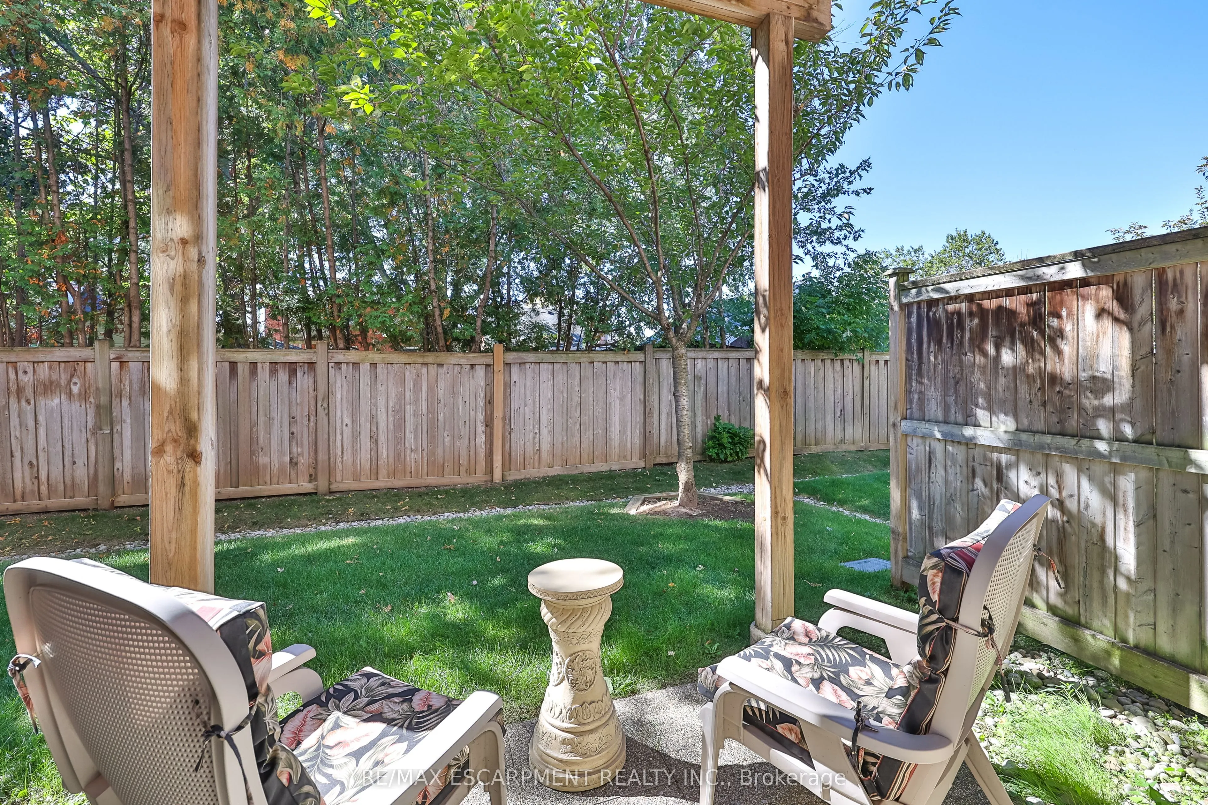 1401 PLAINS Road #42
