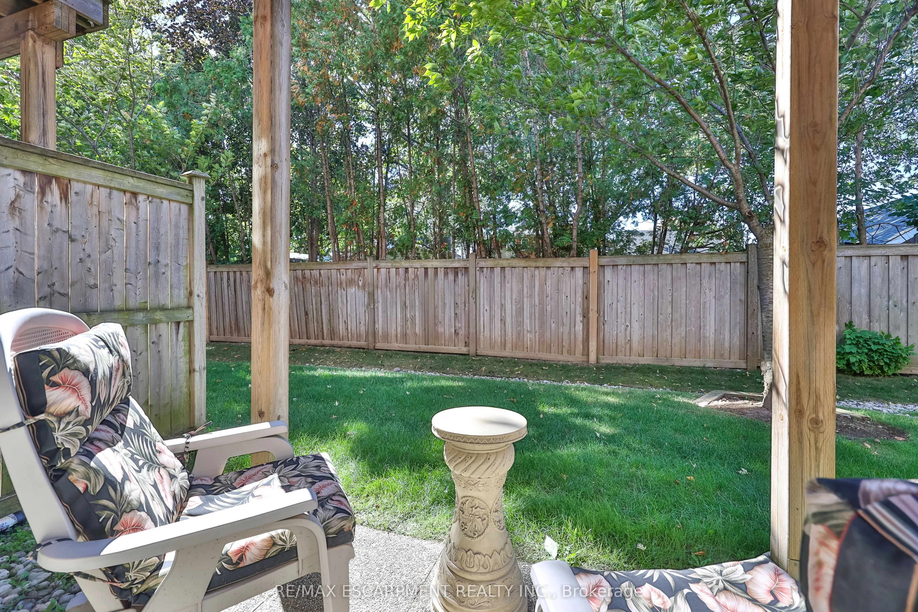 1401 PLAINS Road #42