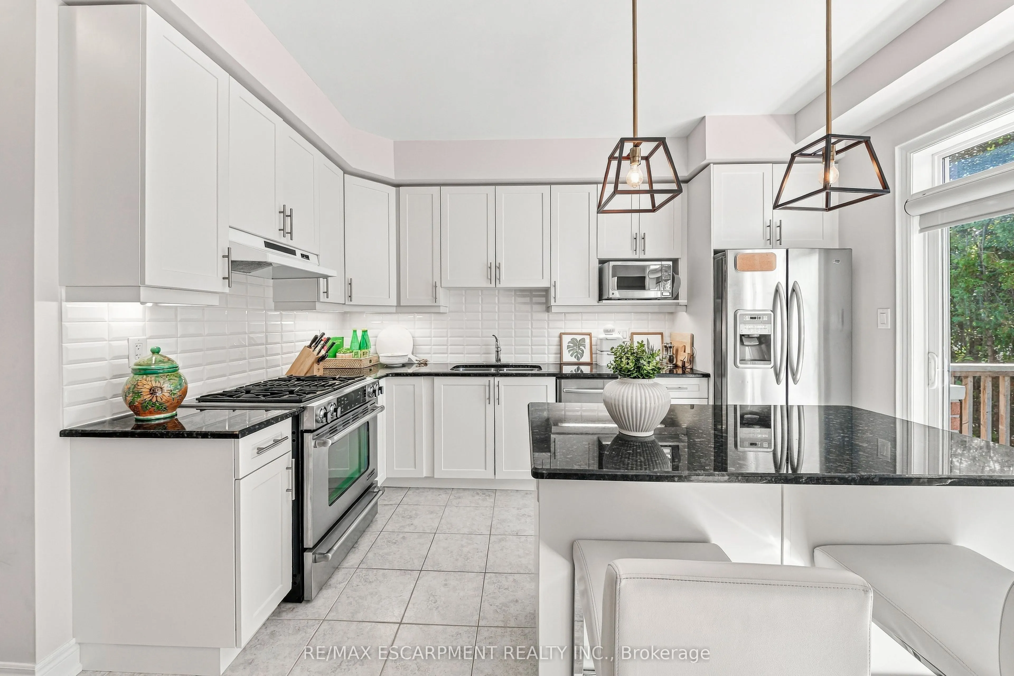 1401 PLAINS Road #42