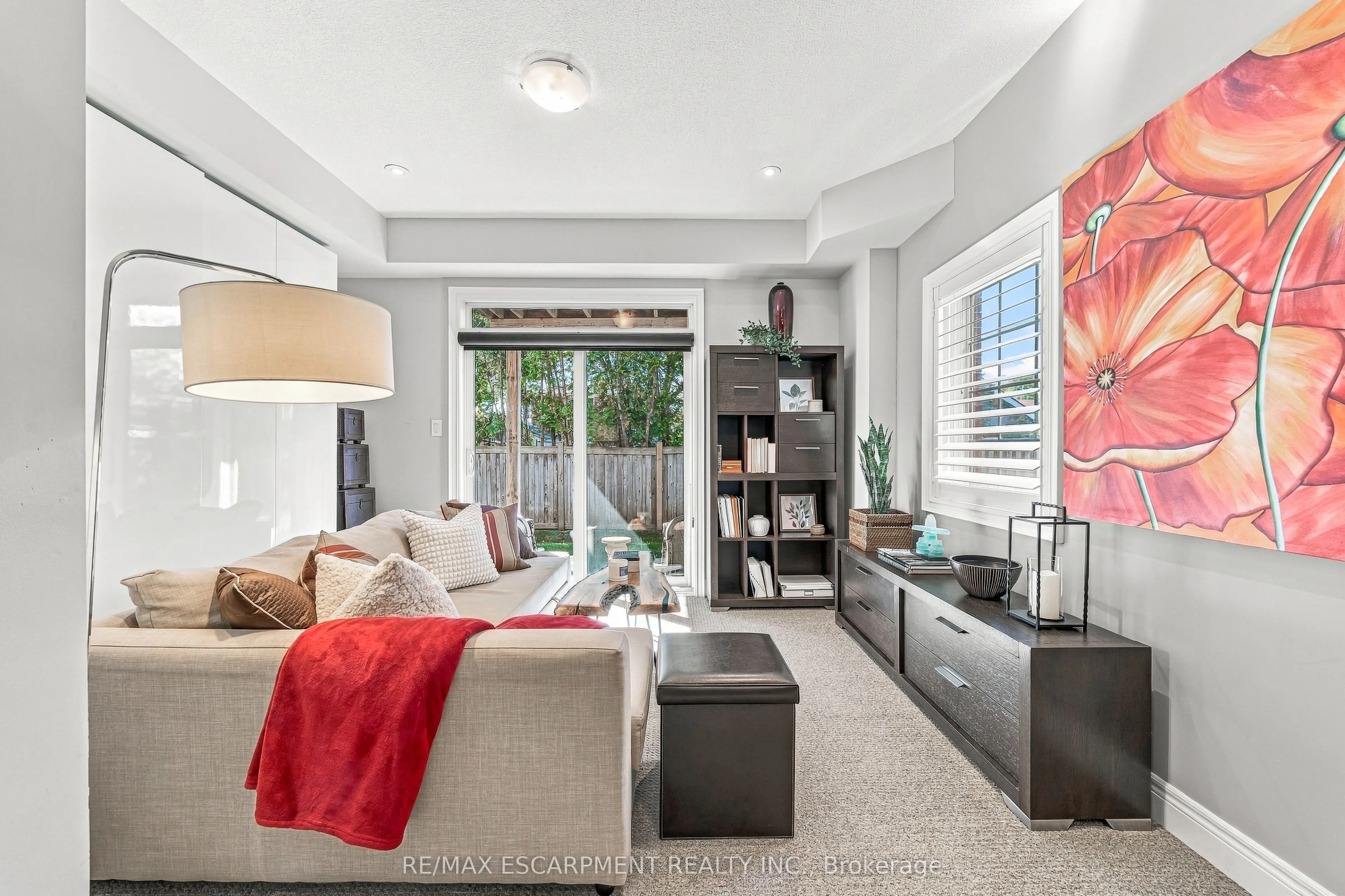 1401 PLAINS Road #42