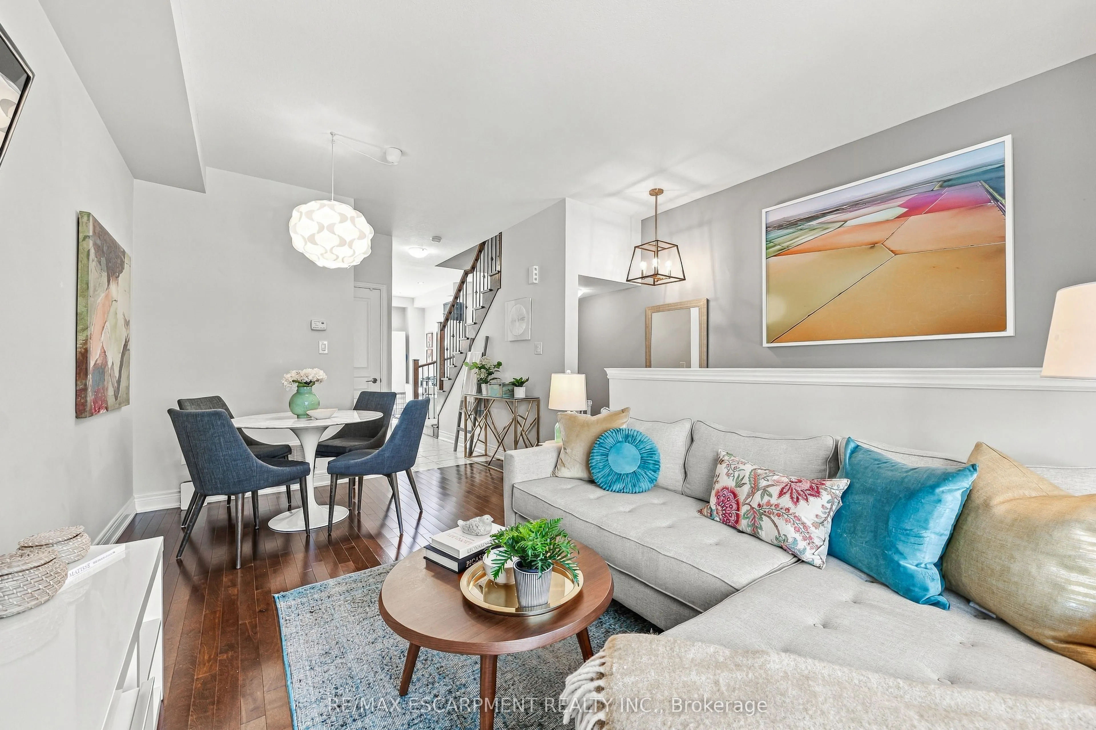 1401 PLAINS Road #42