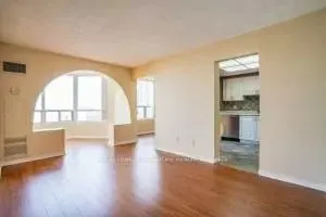 135 Hillcrest Avenue #916