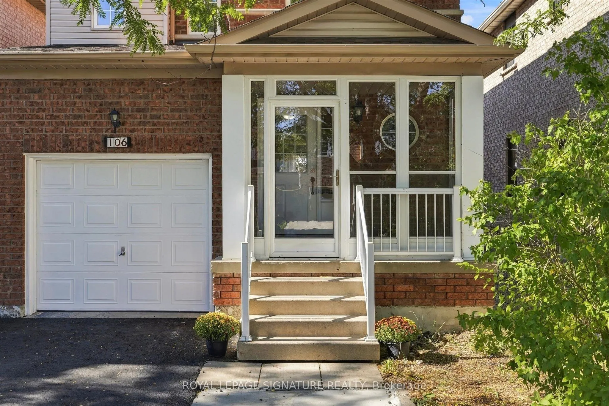 106 Heartleaf Crescent