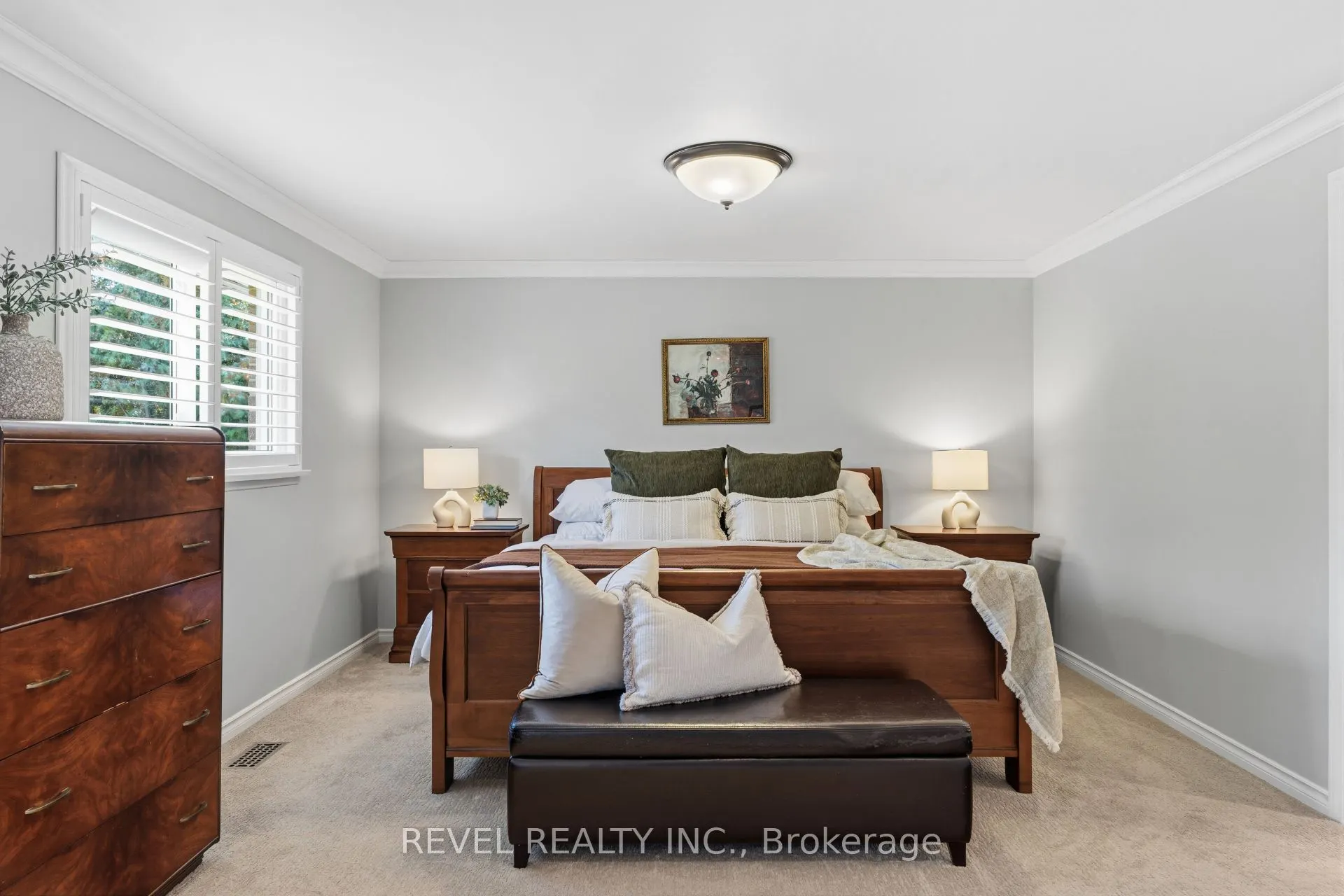 23 River View Drive