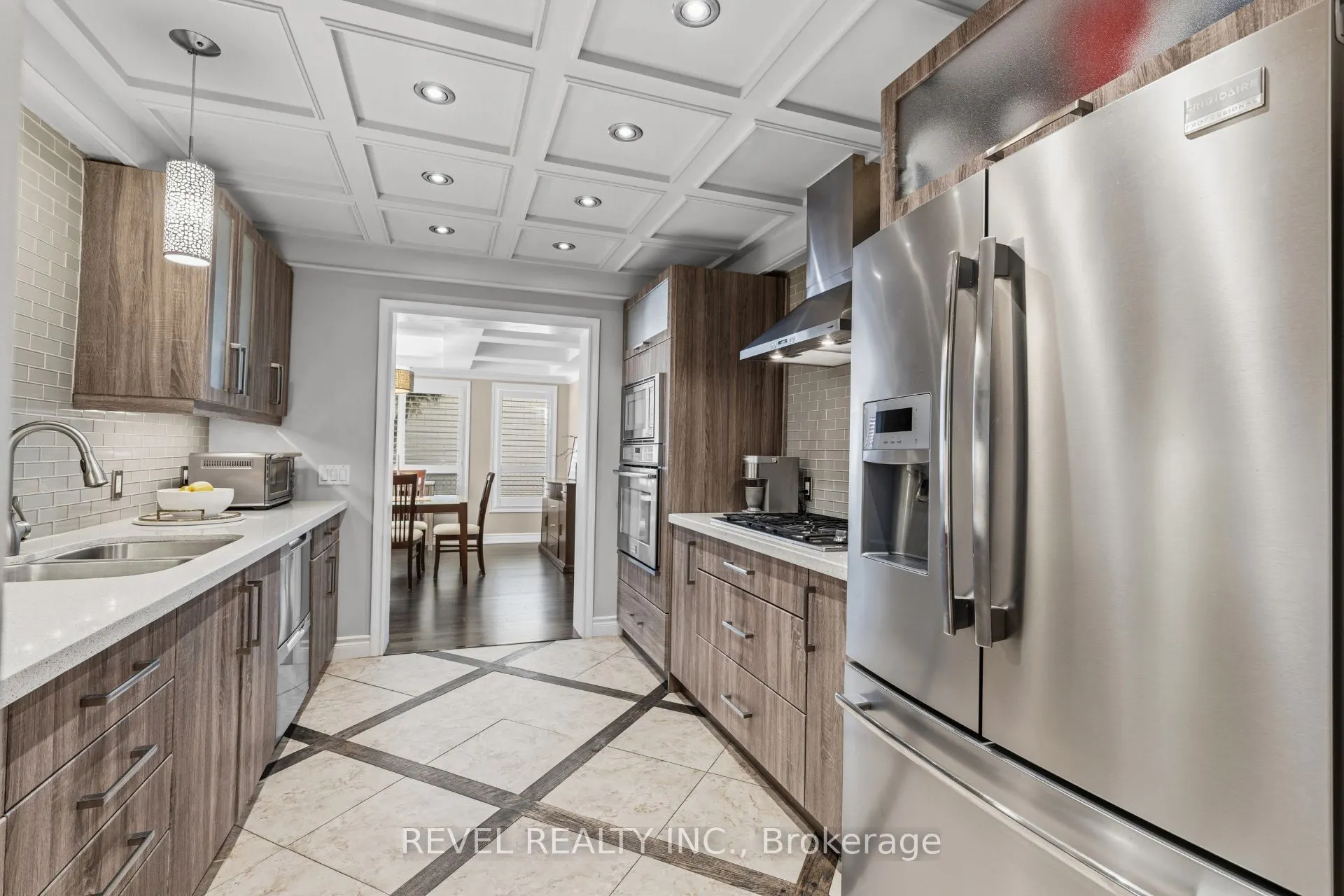 23 River View Drive
