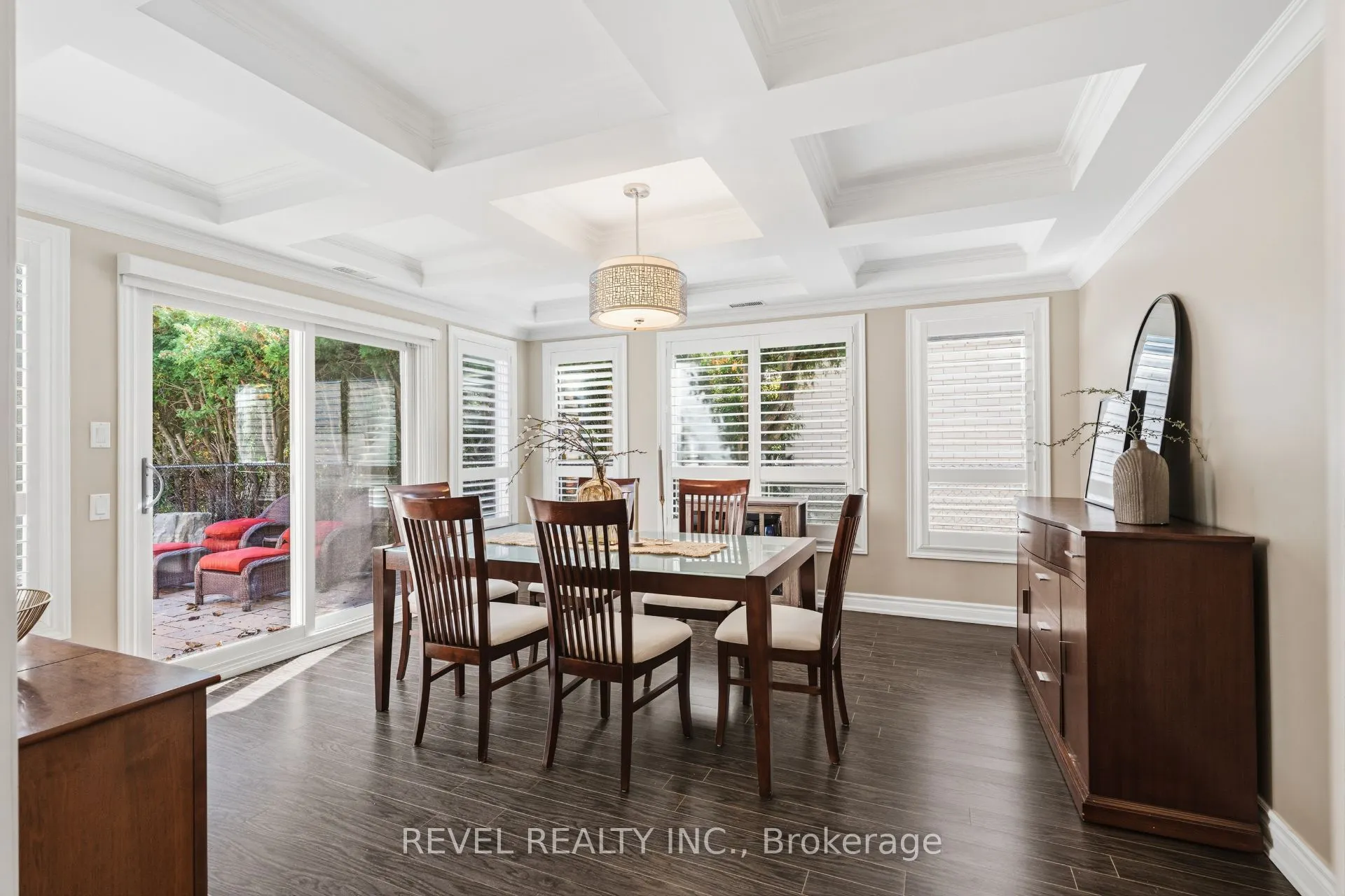 23 River View Drive