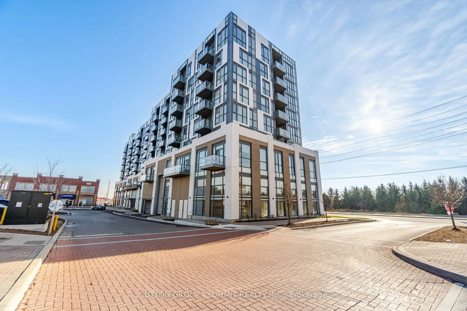 509 Dundas Street W #226