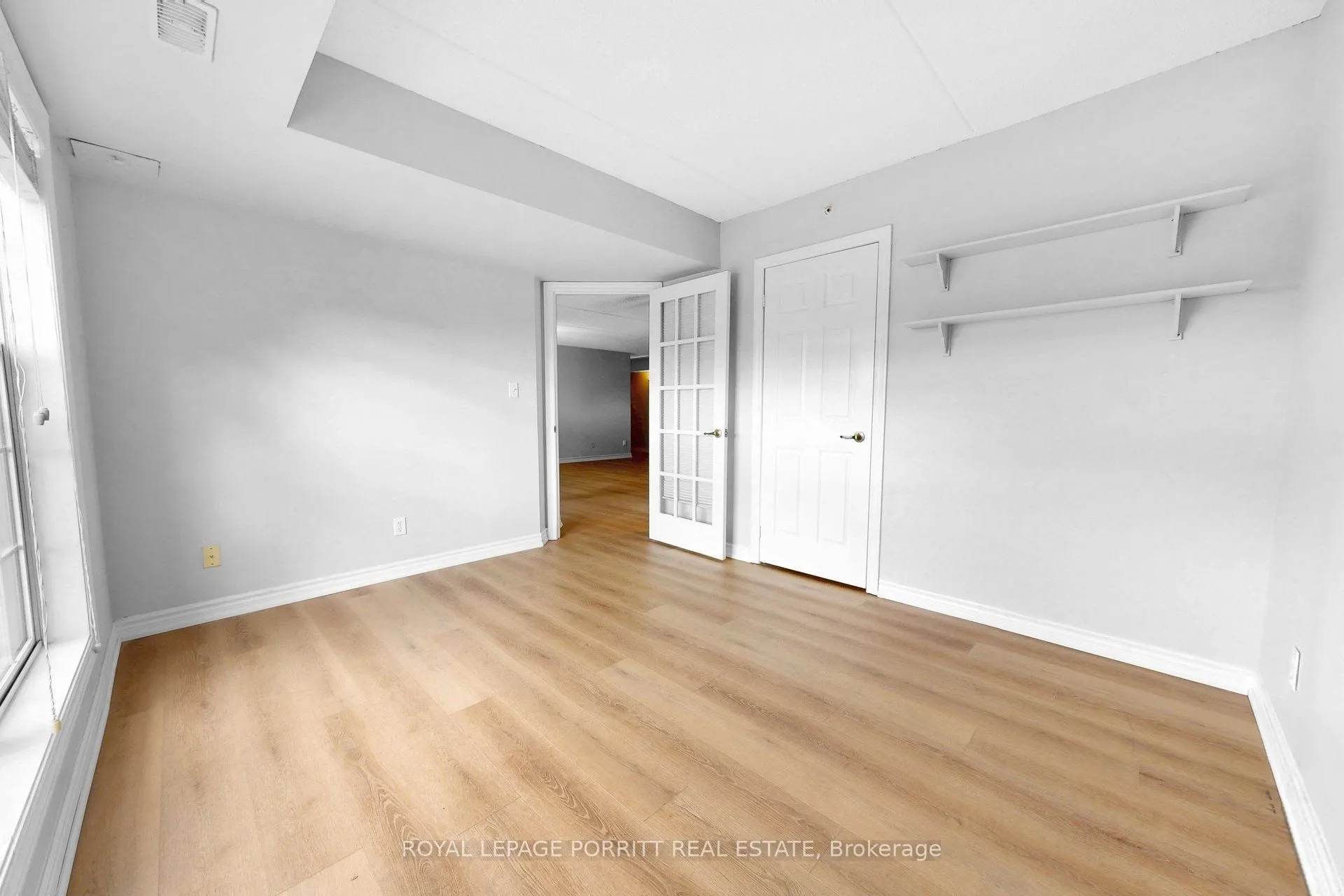 2085 Appleby Line #302