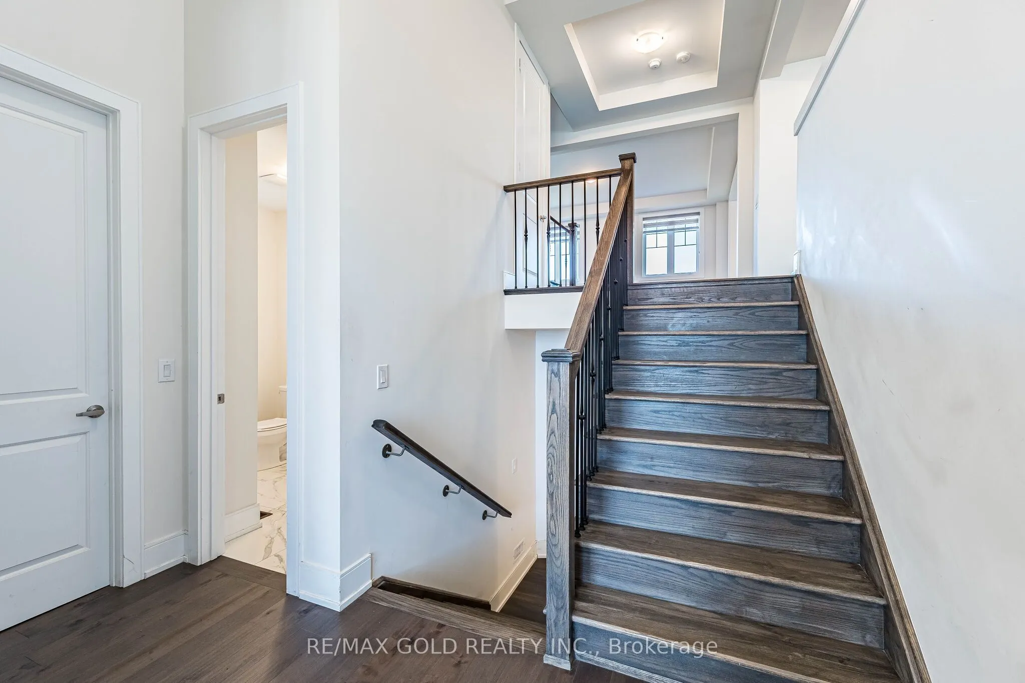 24 Jenwood Crescent