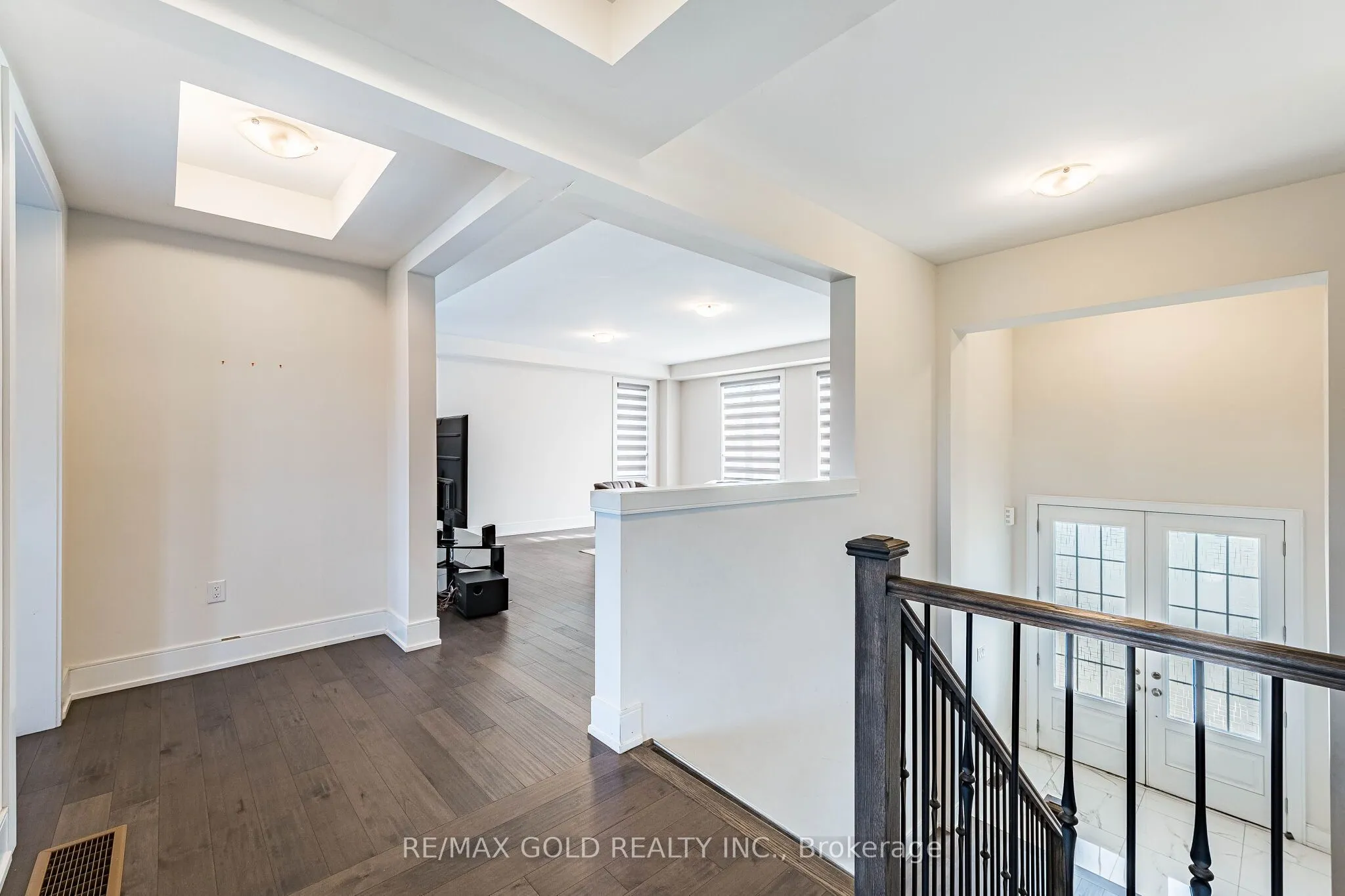 24 Jenwood Crescent