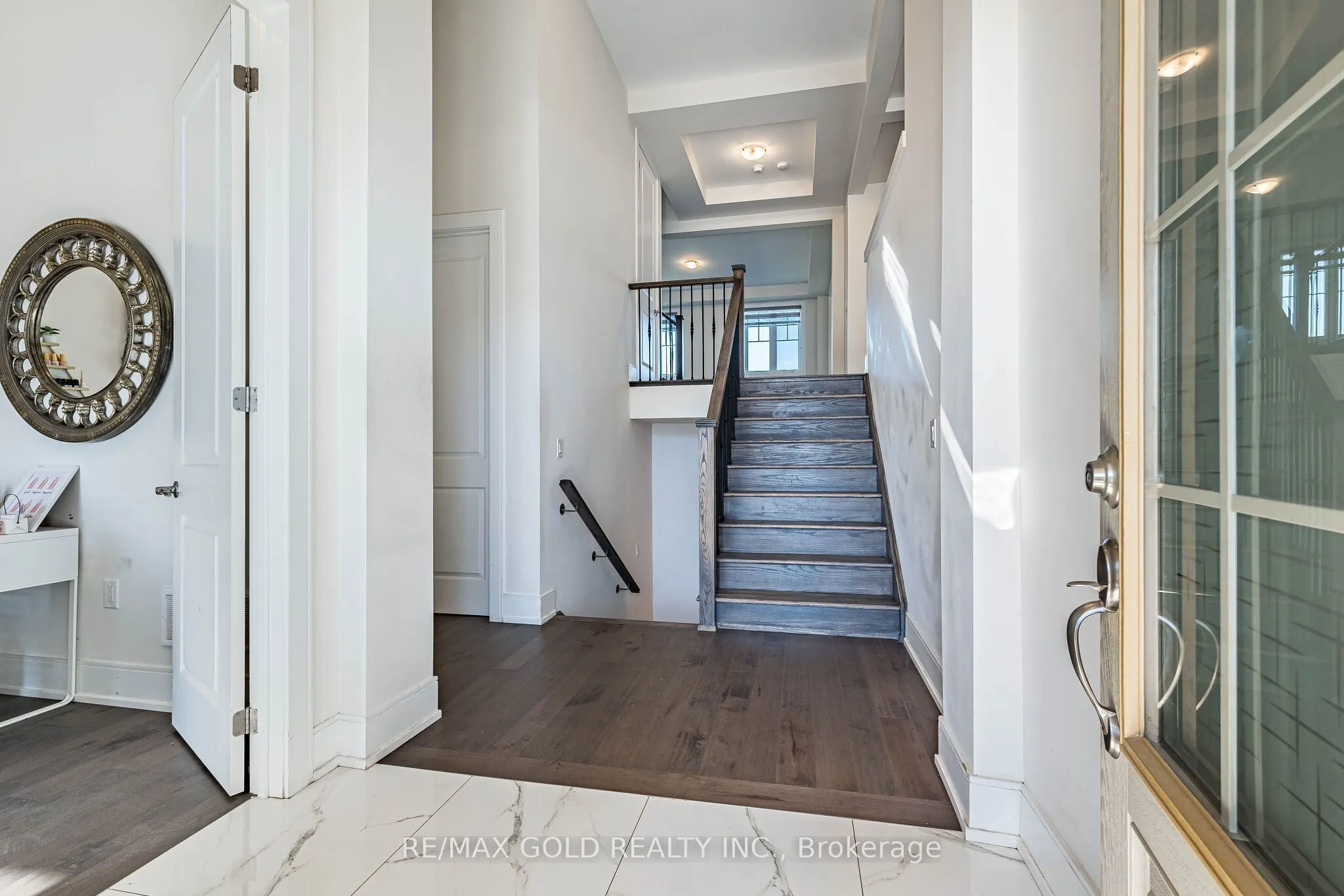 24 Jenwood Crescent