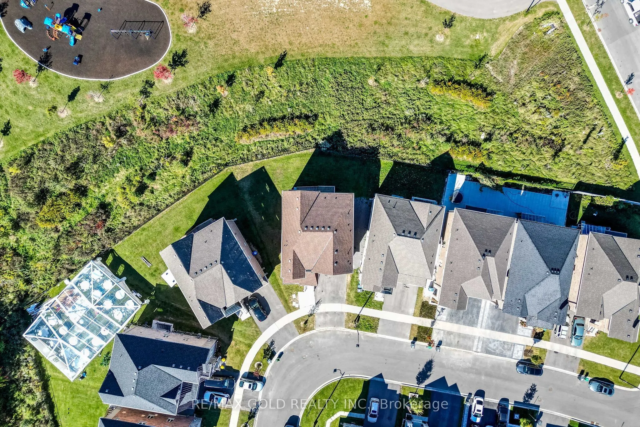 24 Jenwood Crescent