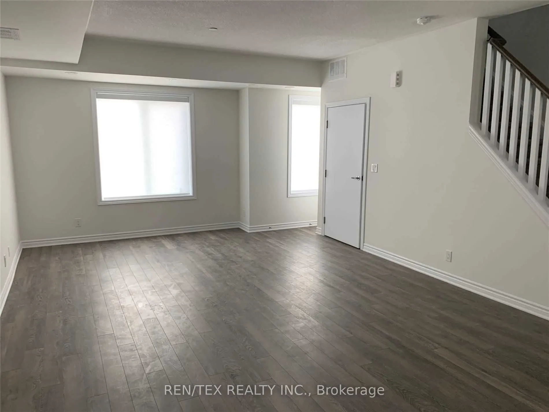 3580 Lakeshore Boulevard W #3