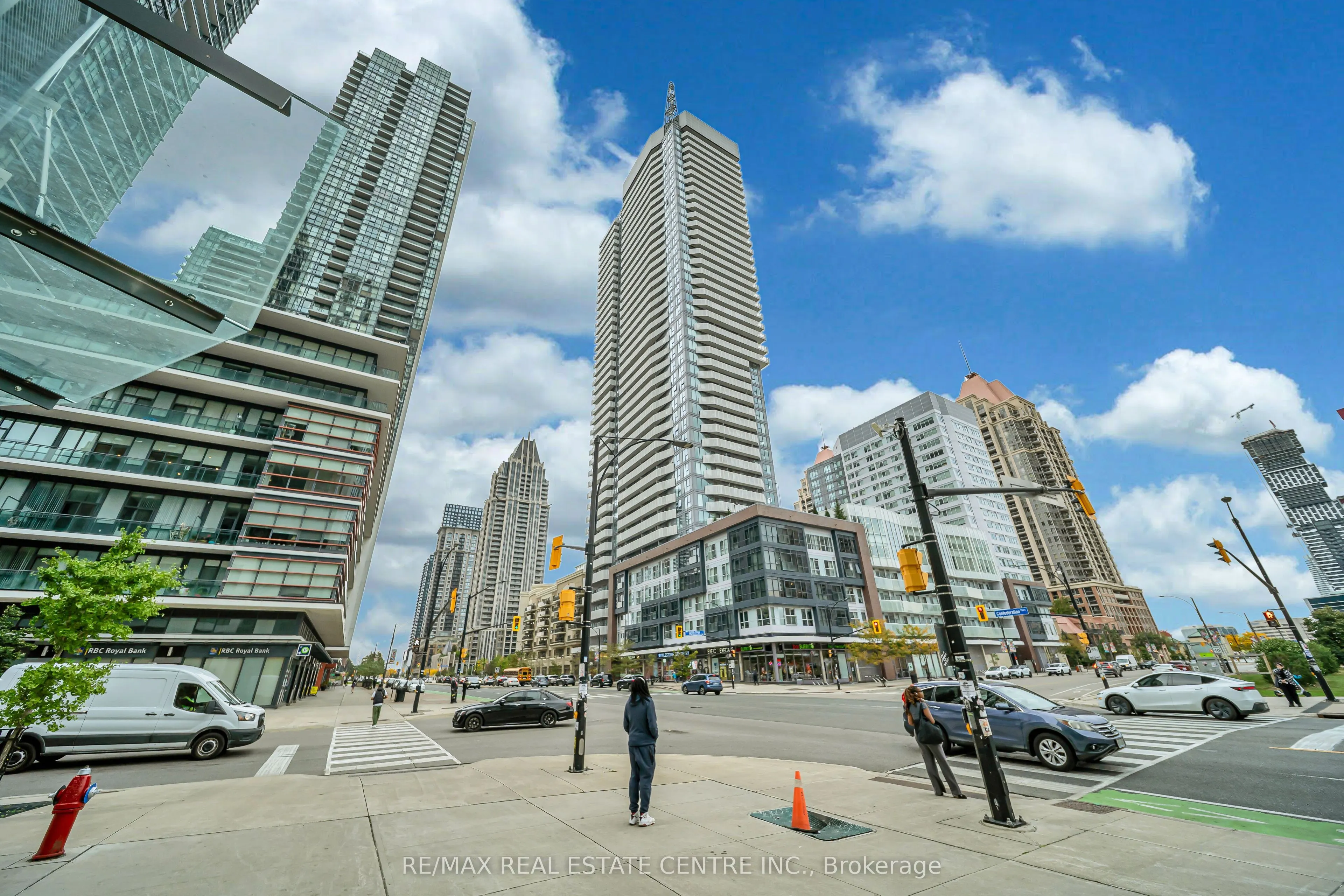4065 Confederation Parkway N #3803