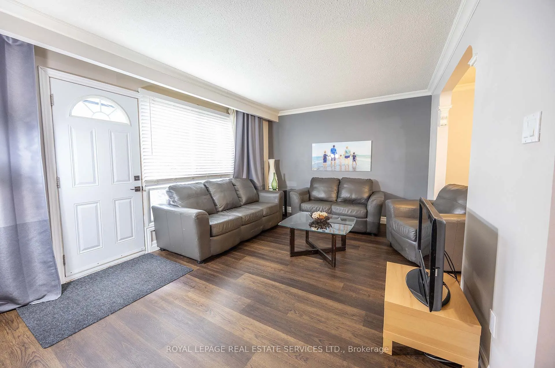 71 Old Burnhamthorpe Road #18