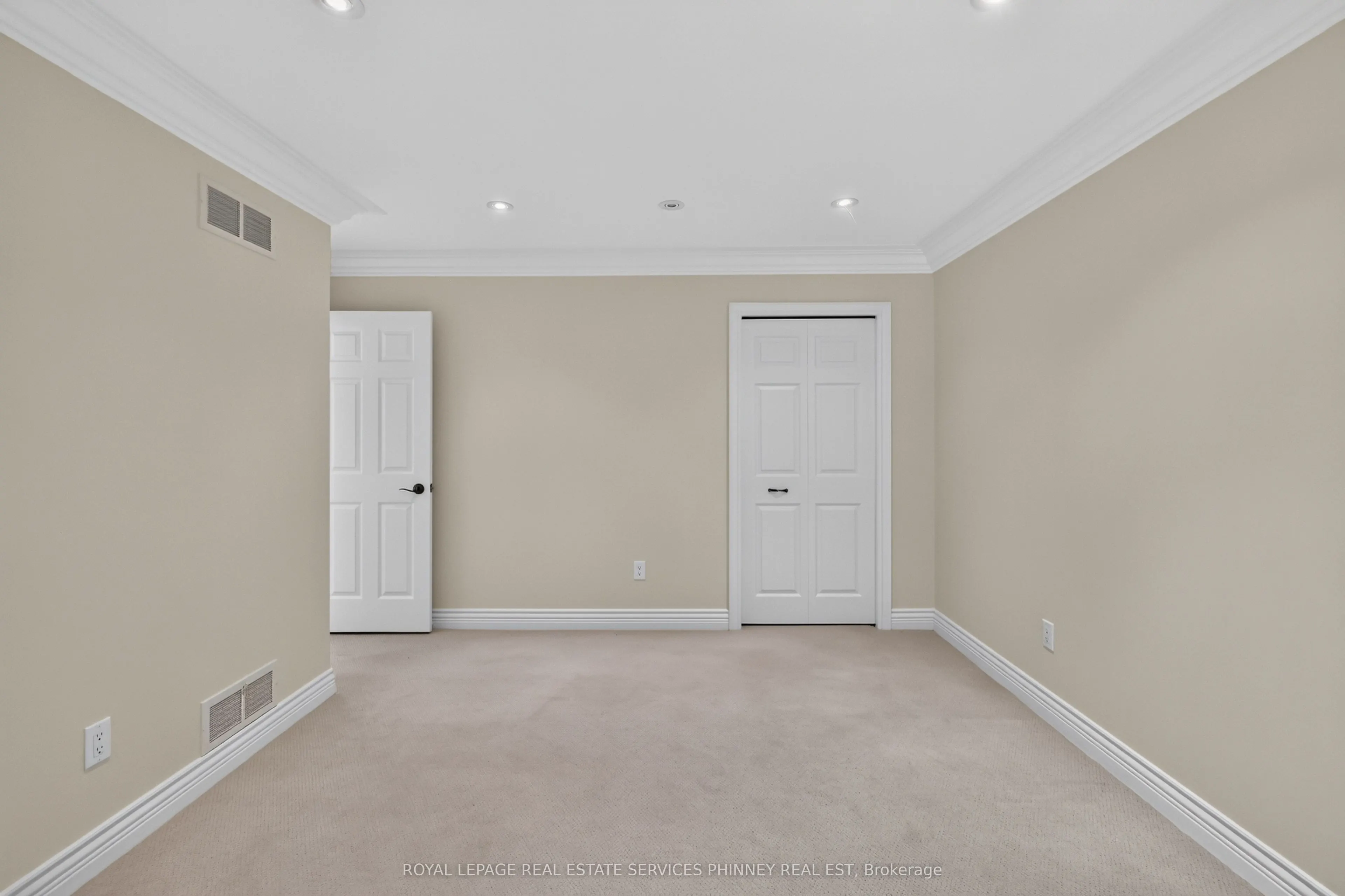 3453 Sawmill Valley Drive