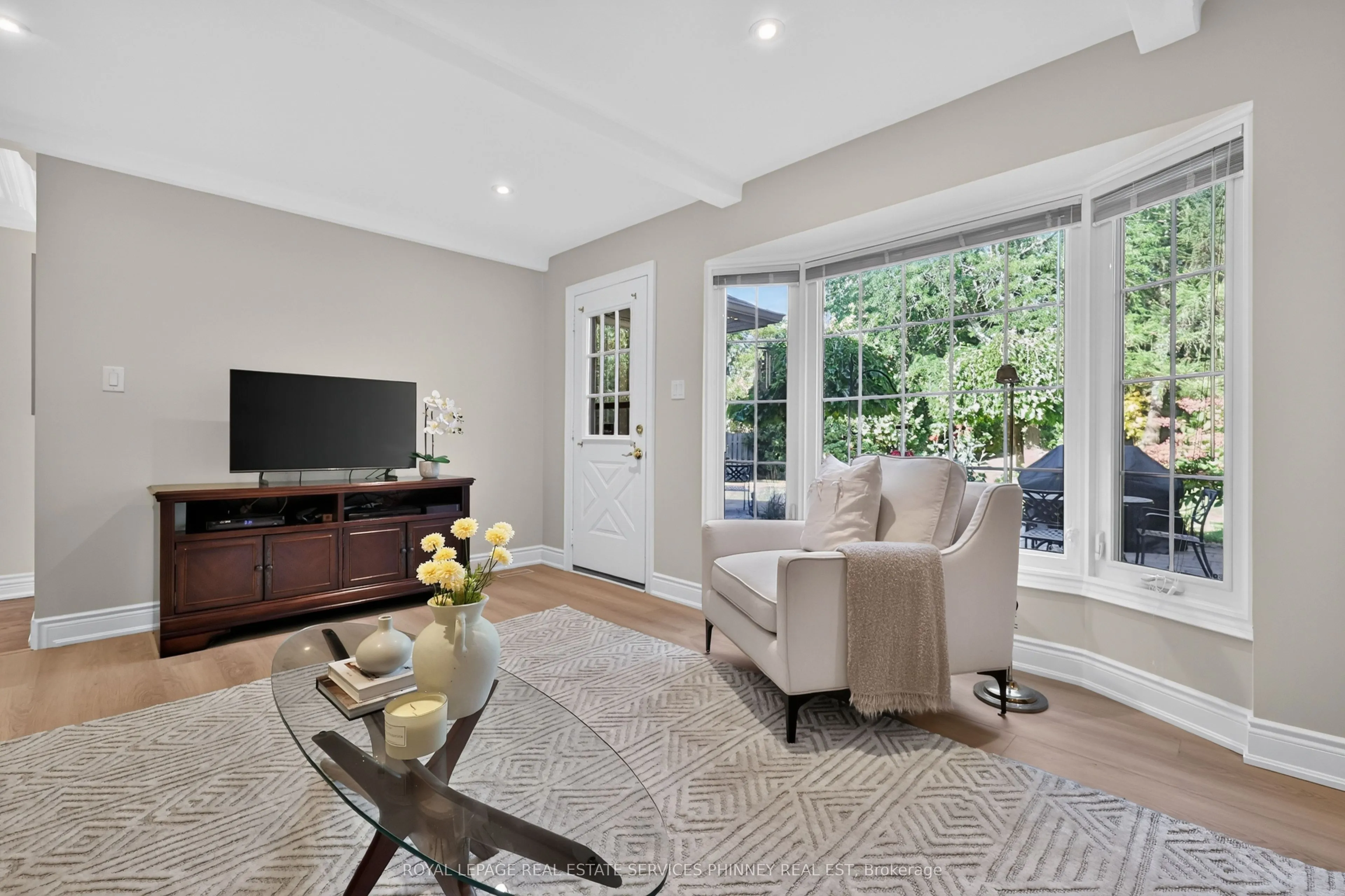 3453 Sawmill Valley Drive