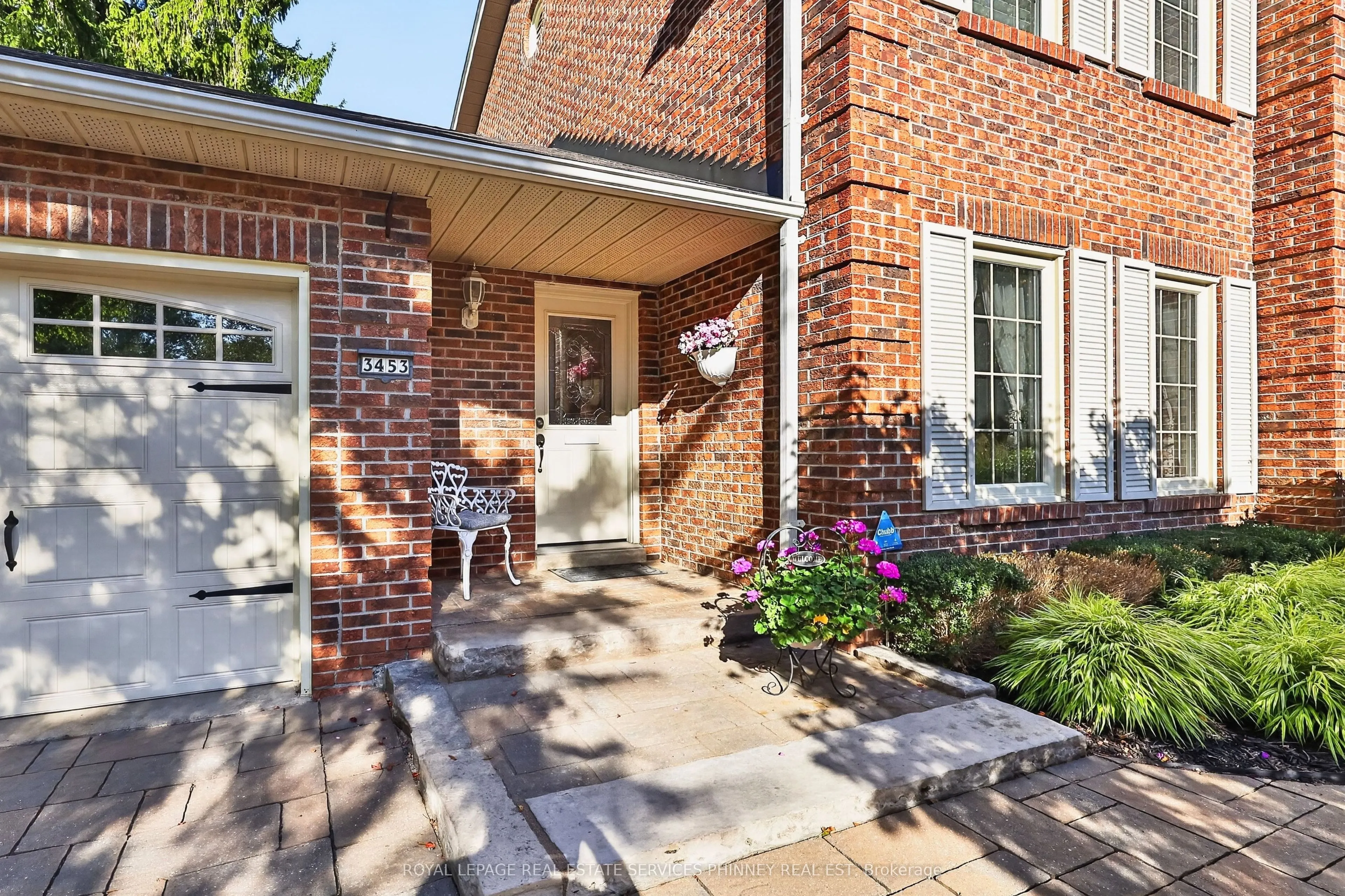 3453 Sawmill Valley Drive