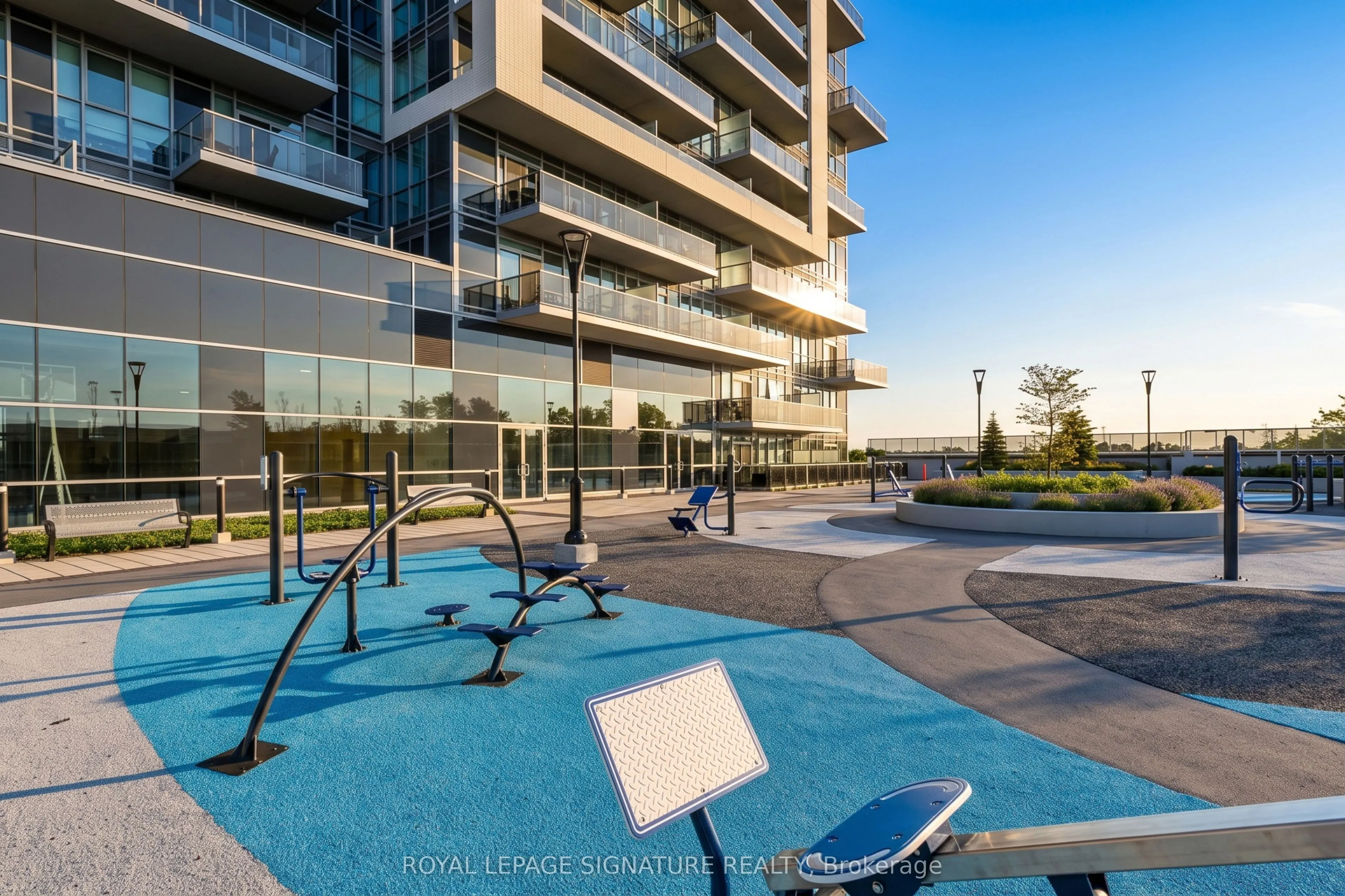 2081 Fairview Street #505