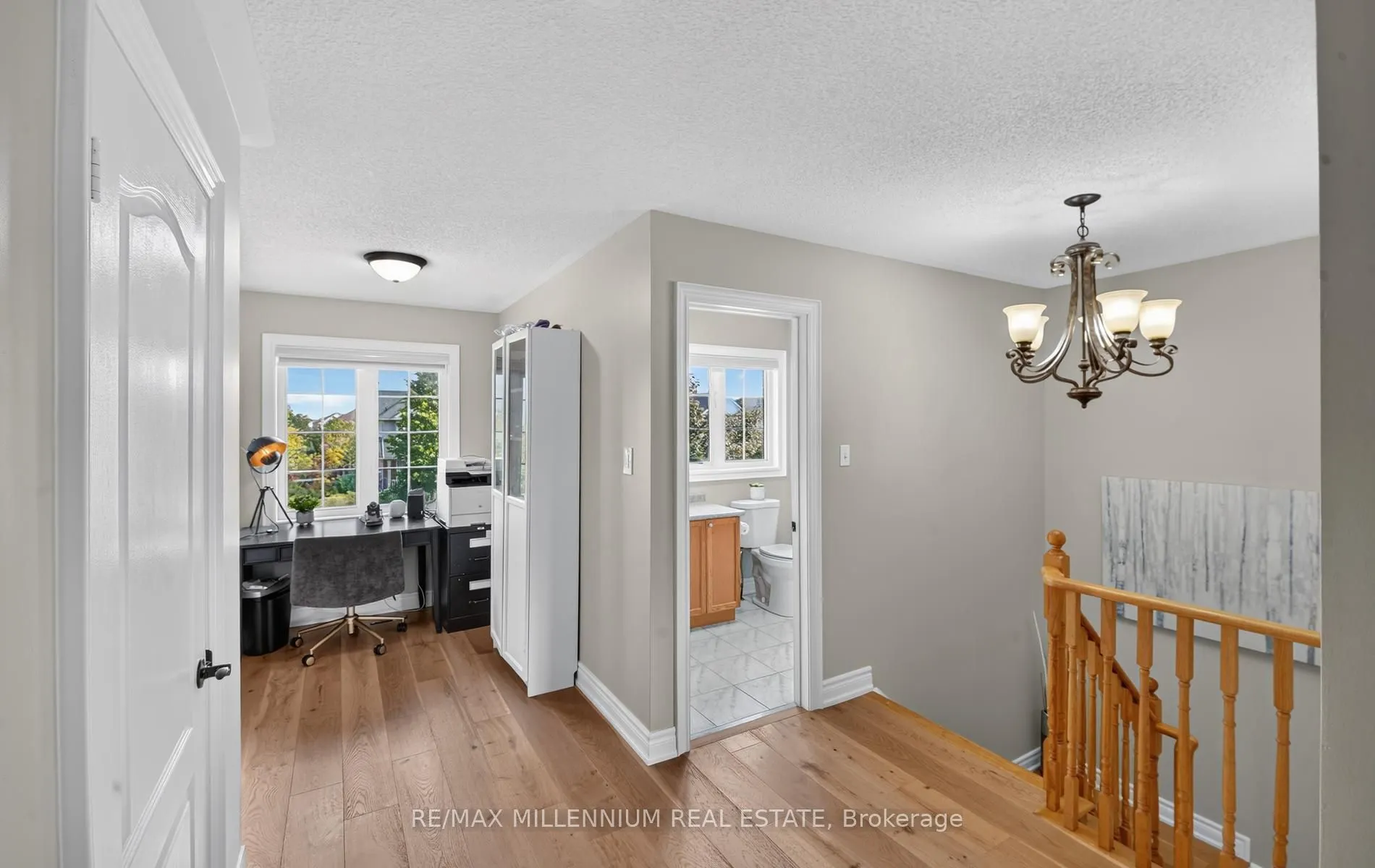 262 Brisdale Drive W