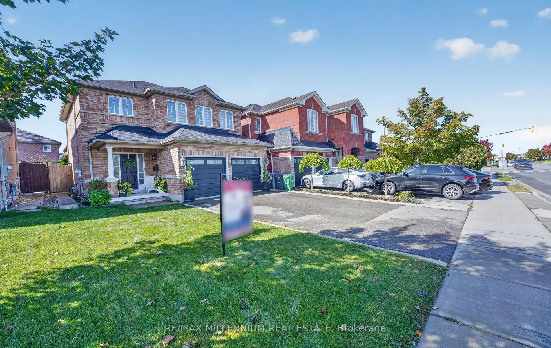 262 Brisdale Drive W