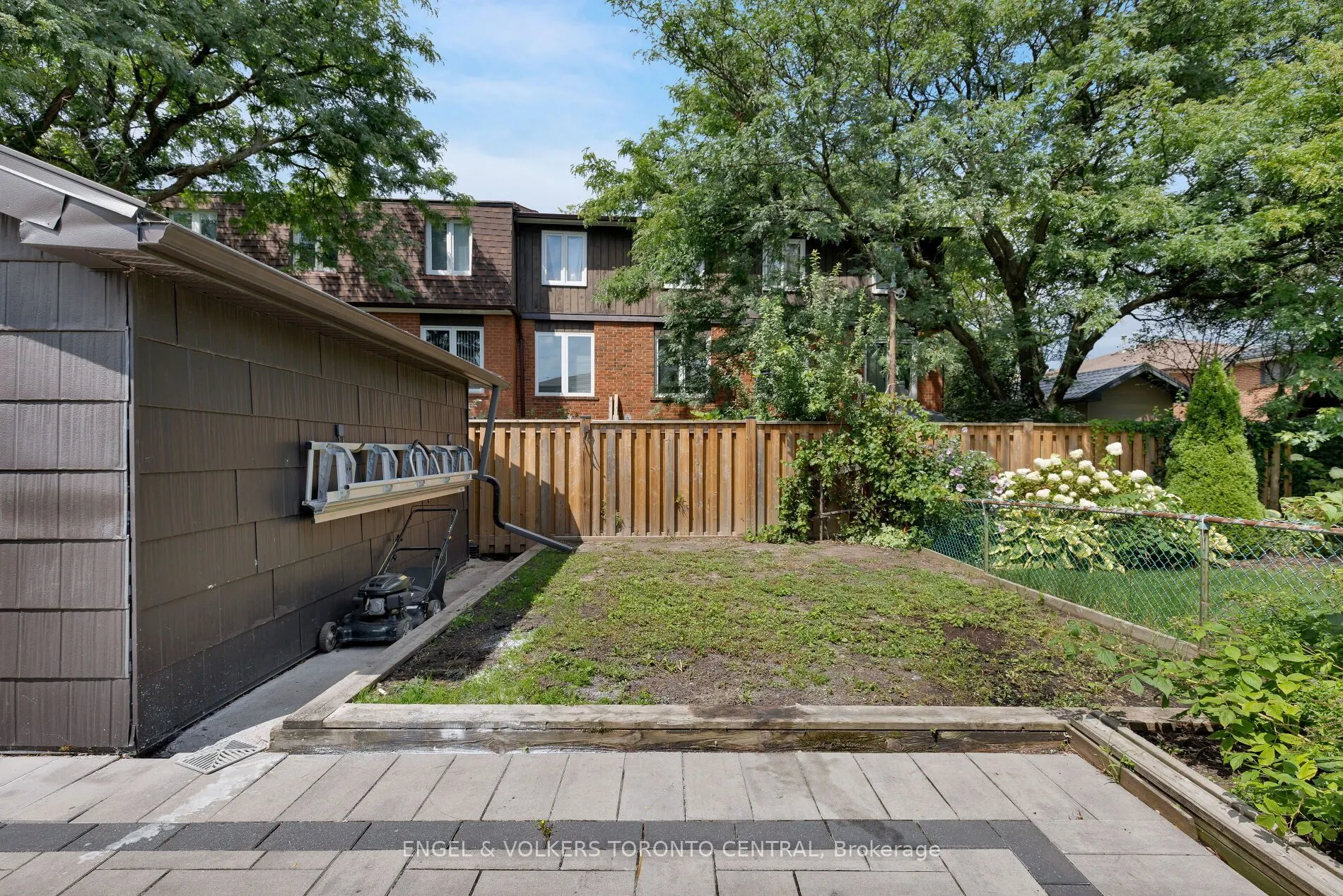 769 Annamore Road