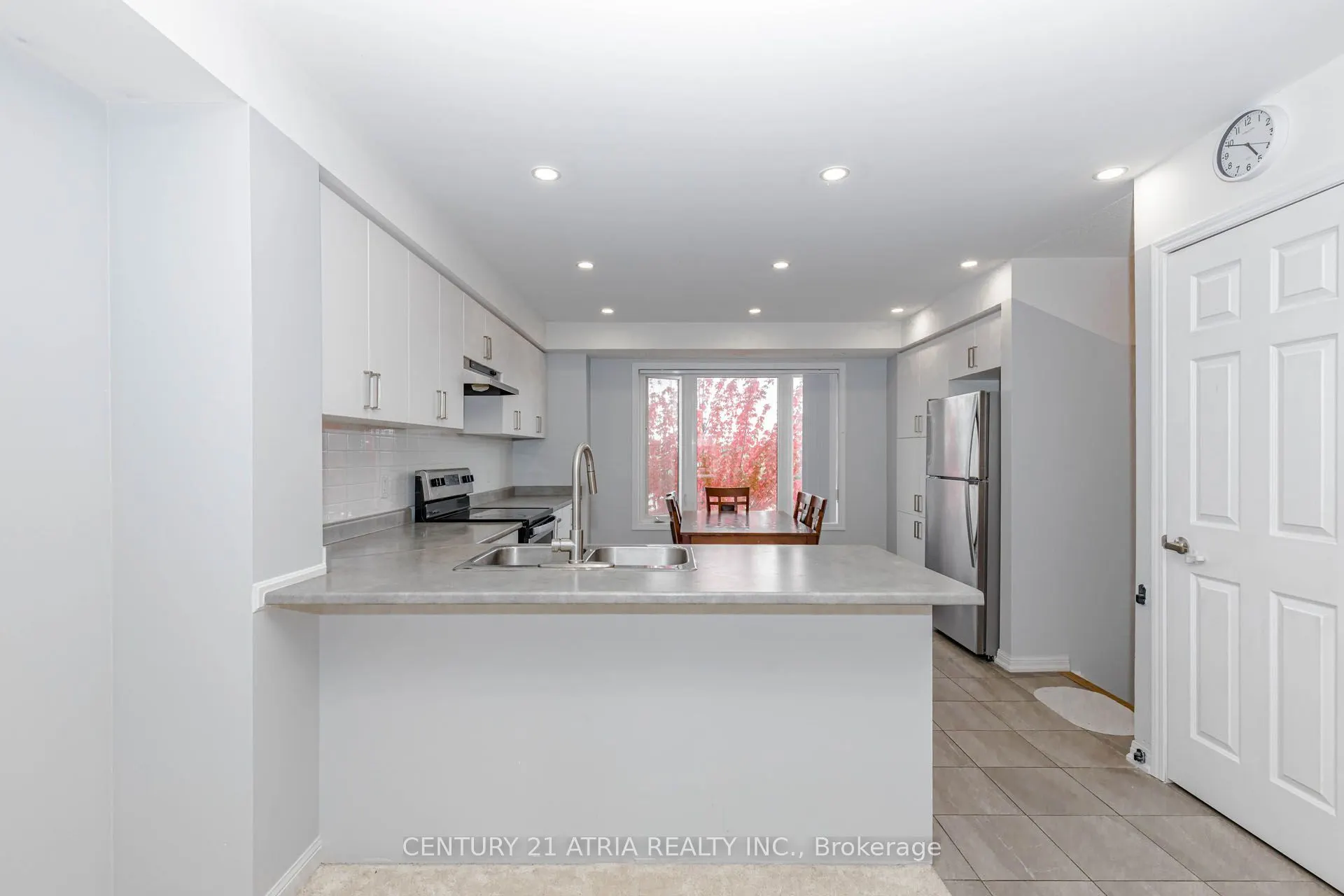 1 Beckenrose Court #72