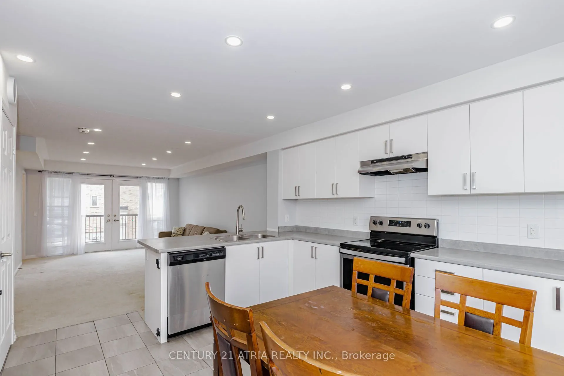 1 Beckenrose Court #72