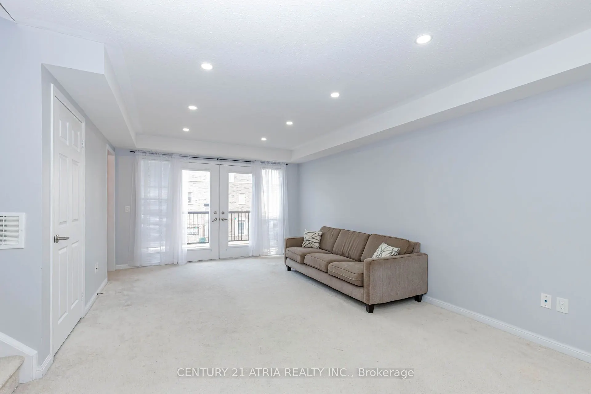 1 Beckenrose Court #72