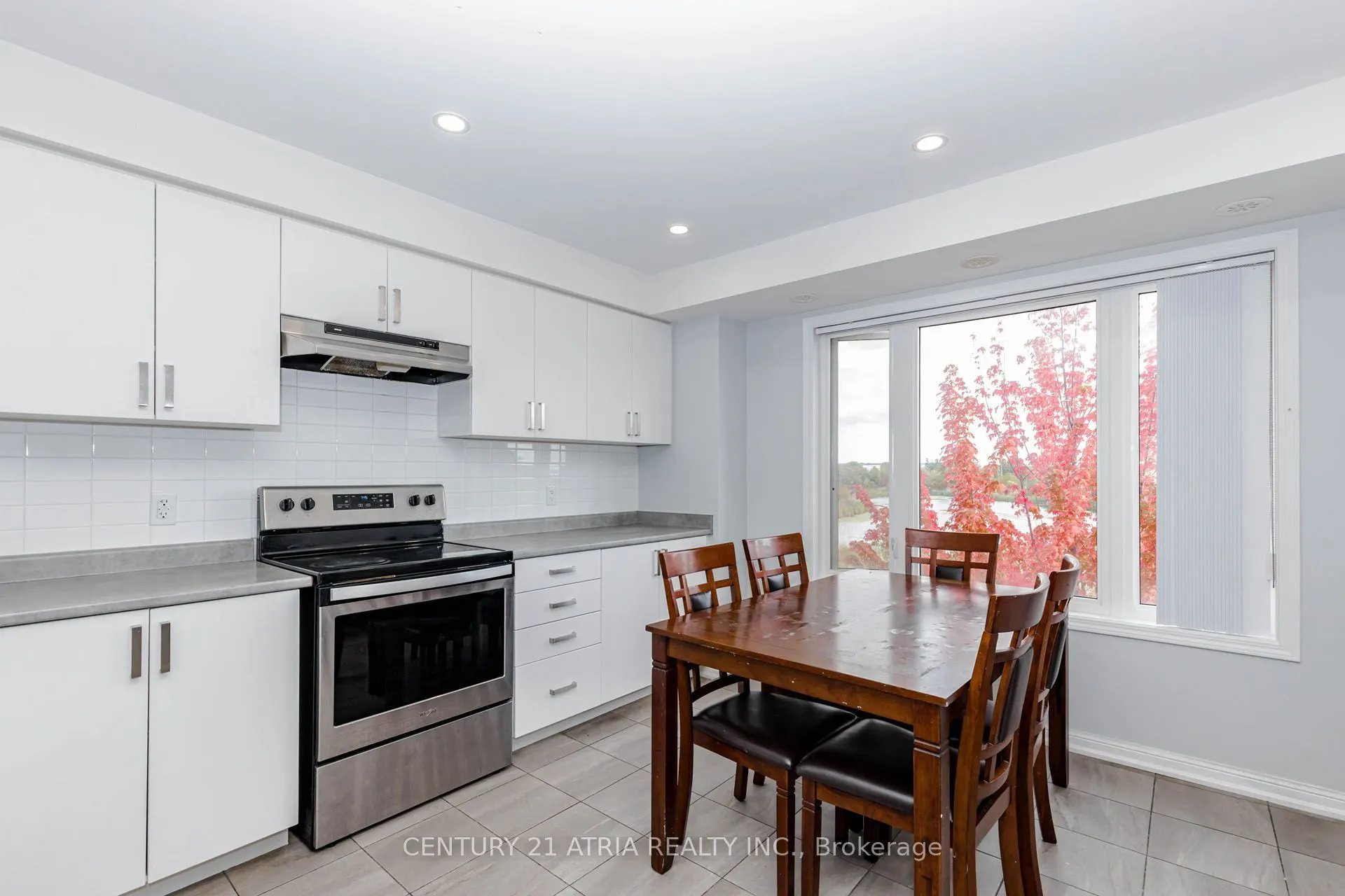 1 Beckenrose Court #72