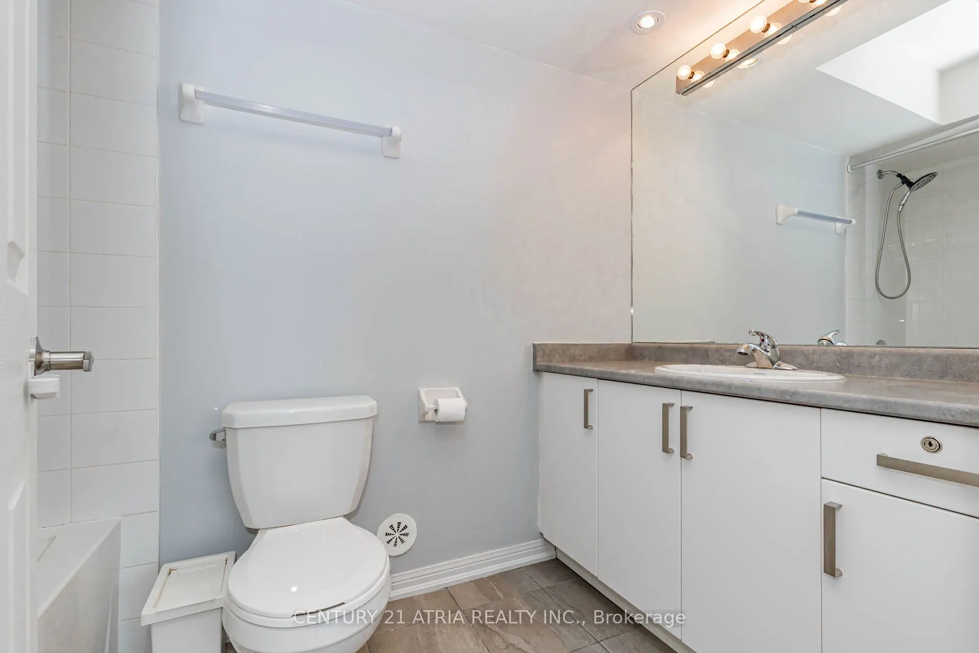 1 Beckenrose Court #72