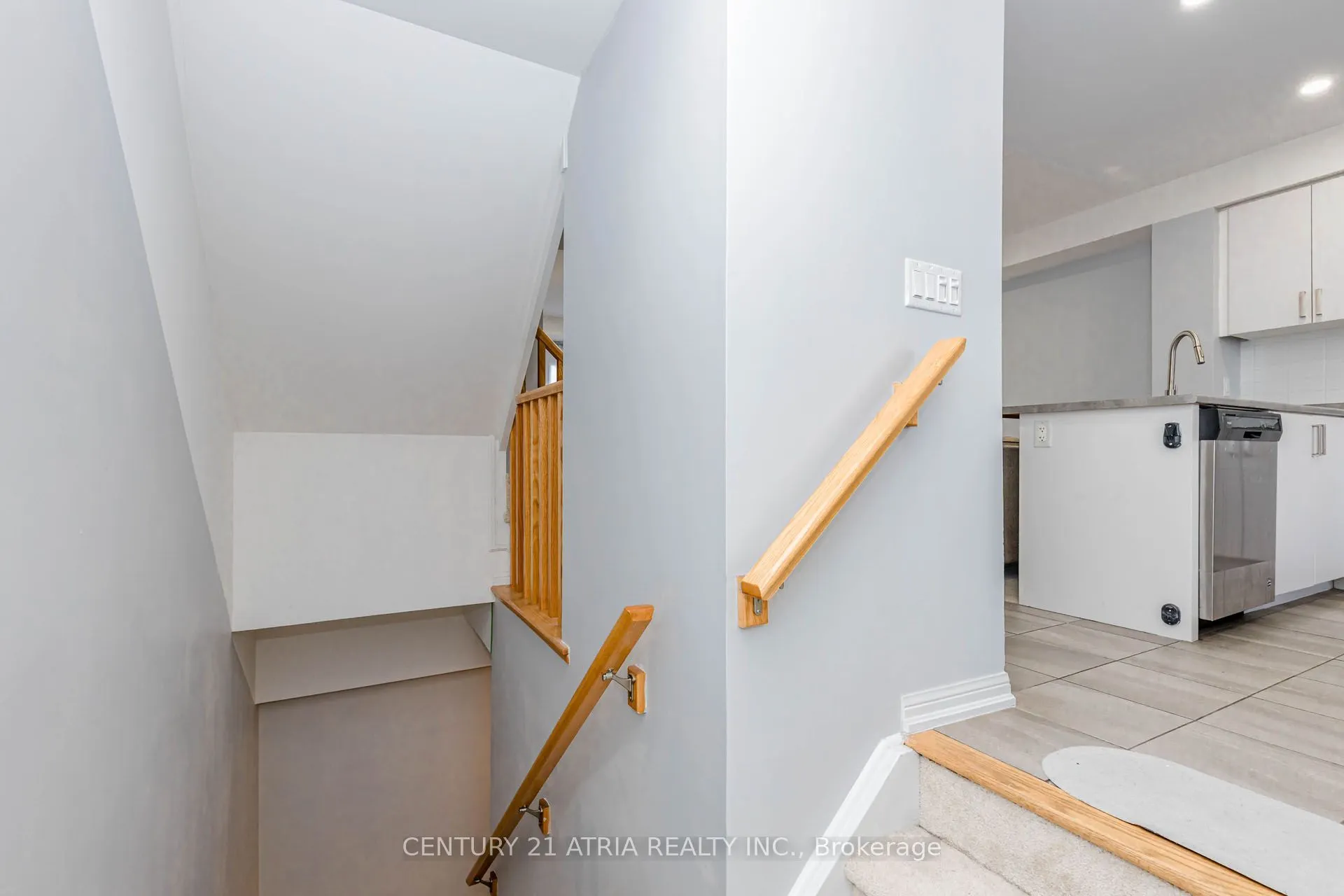 1 Beckenrose Court #72