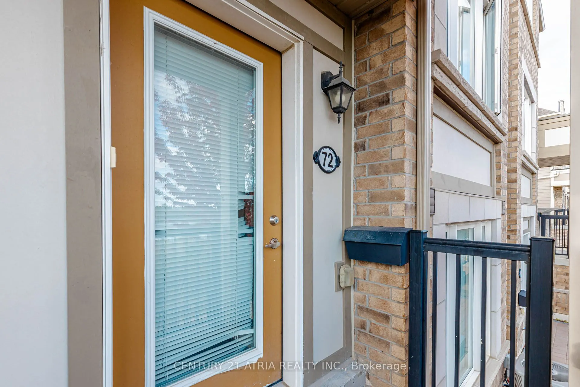 1 Beckenrose Court #72