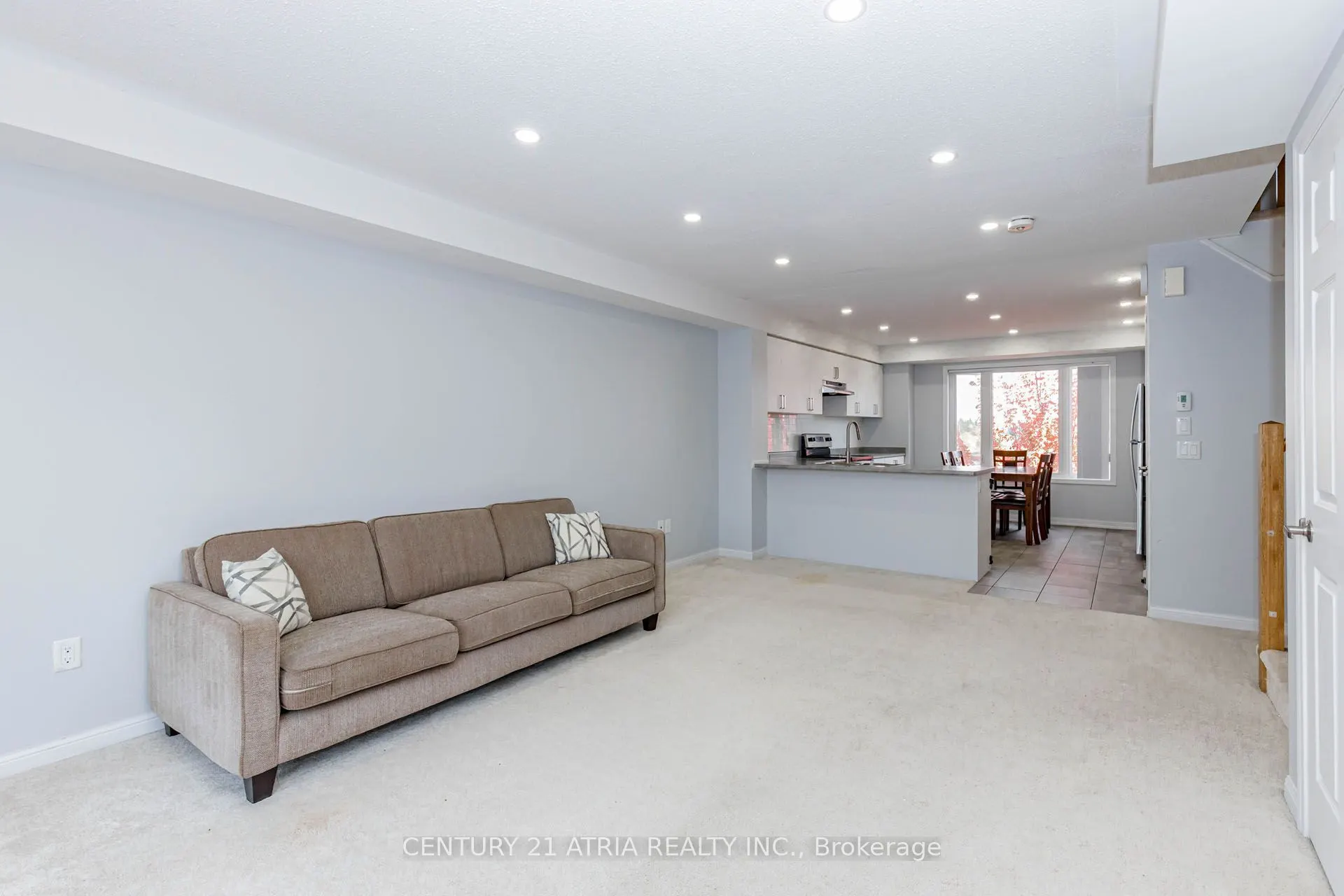1 Beckenrose Court #72