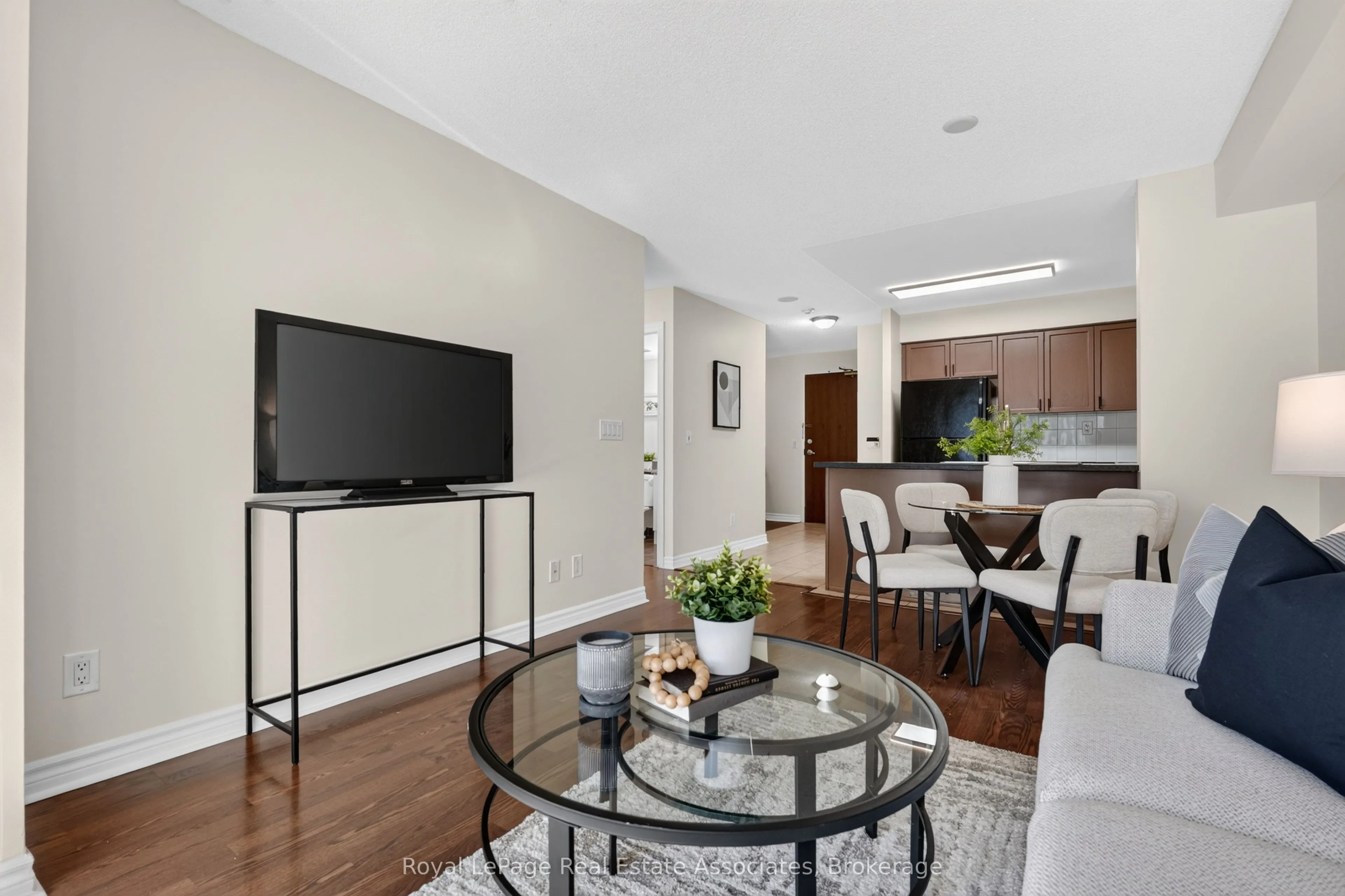 5 Michael Power Place #1804