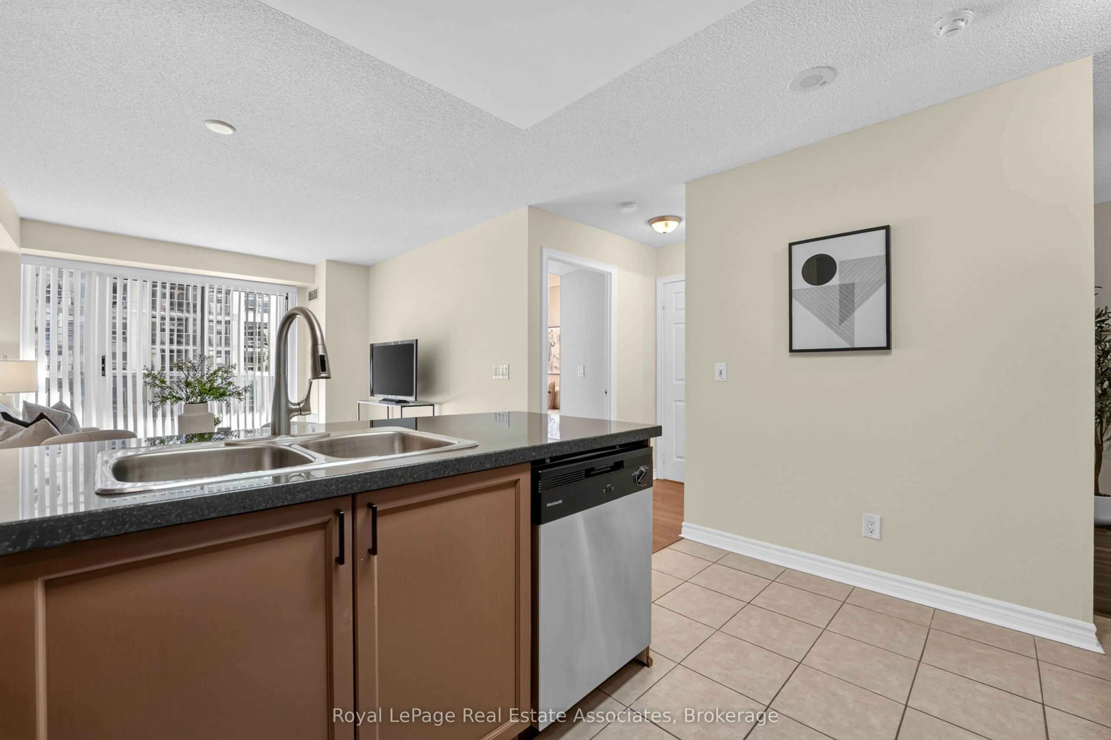 5 Michael Power Place #1804