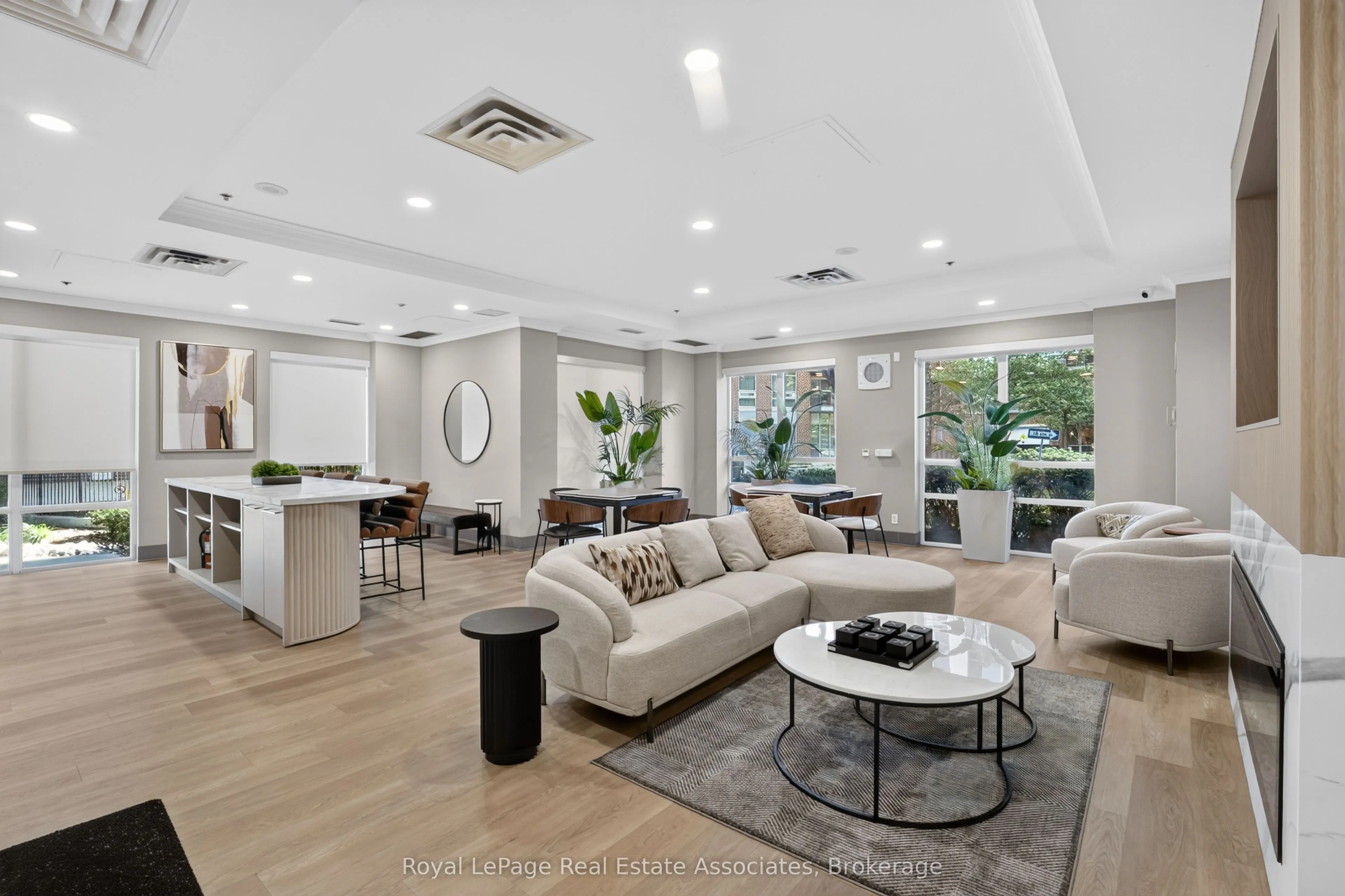 5 Michael Power Place #1804