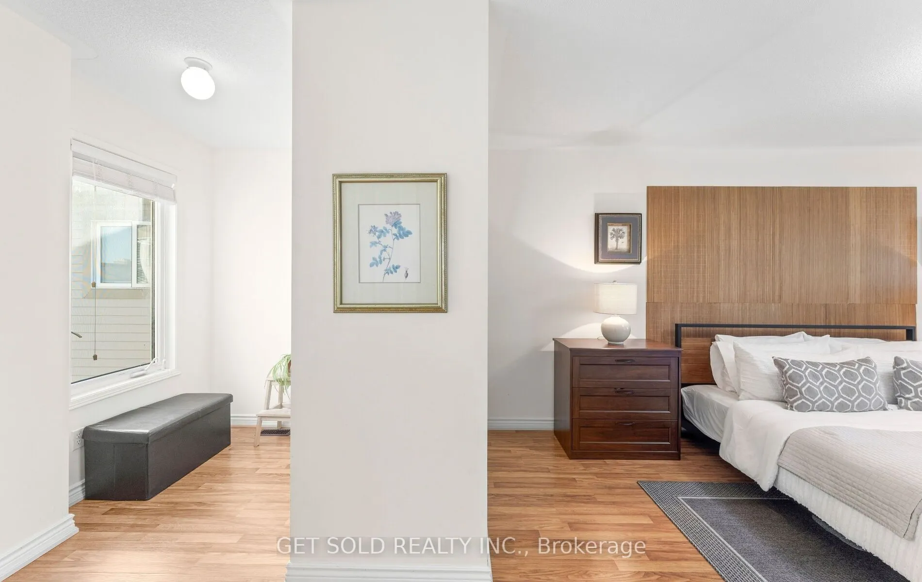 33 Sergio Marchi Street